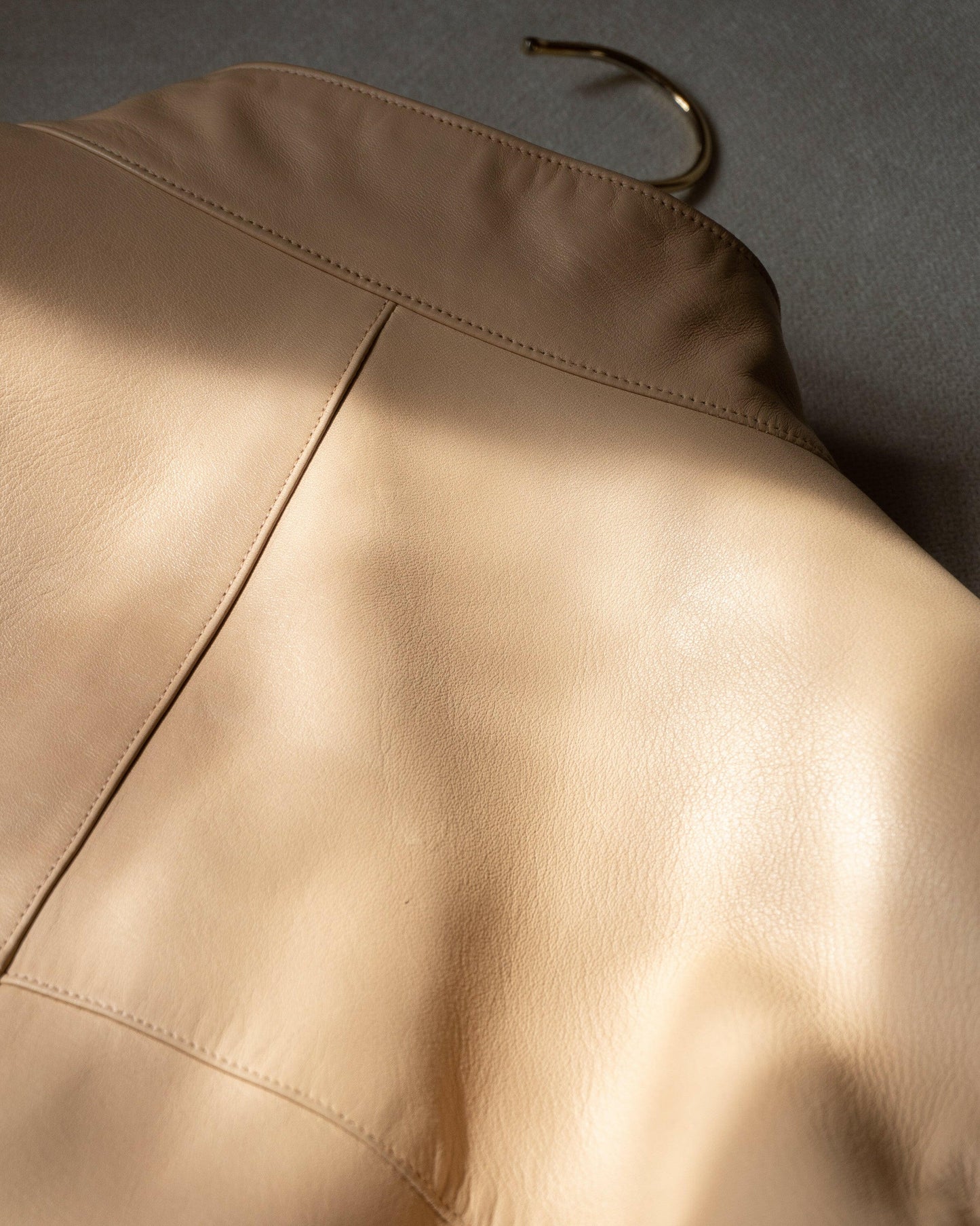 FR38-40 Rare Chanel Fall 2001 Cropped Beige Lambskin Jacket - Vintage Chanel Jacket - - Rarchive.