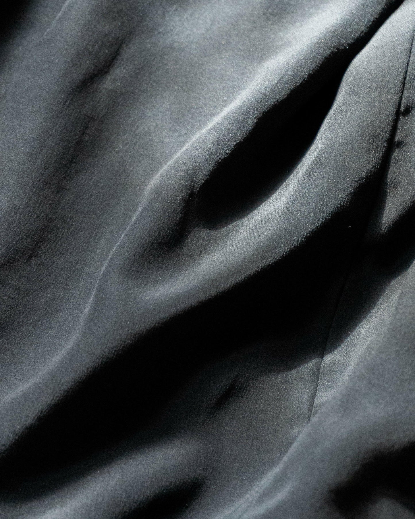 FR40-42 Rare Chanel Fall 1995 Haute Couture Classic Two-Pocketed Collarless Black and White Wool Tweed Jacket - Vintage Chanel Jacket - - Rarchive.