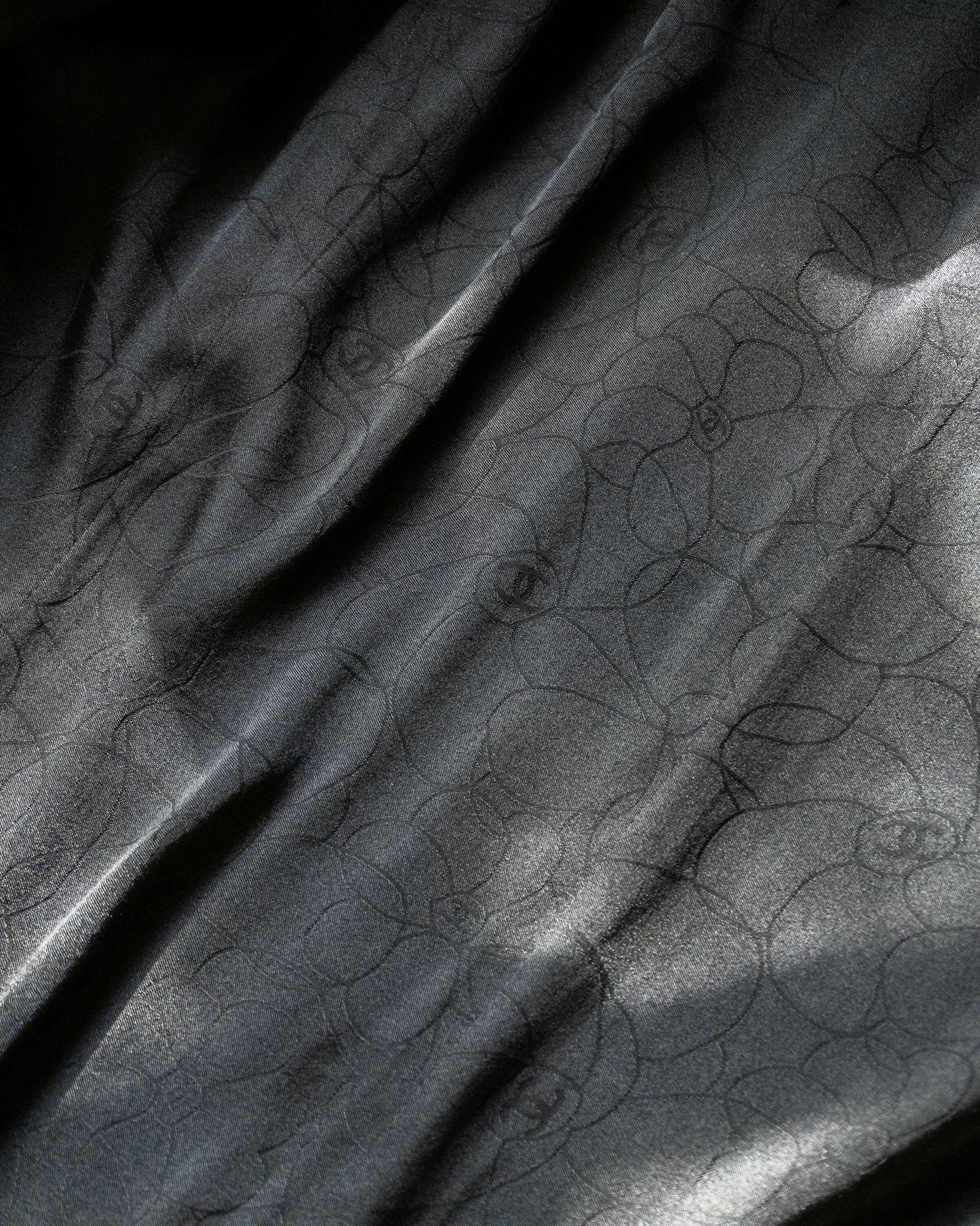 FR38-40 Chanel Fall 2005 Four-Pocketed Classic Fantasy Tweed Jacket - Vintage Chanel Jacket -   - Rarchive.