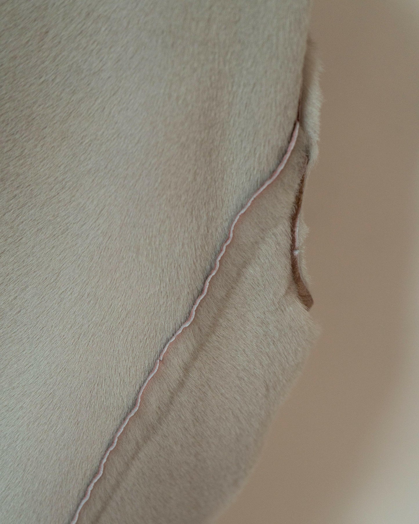 FR40-42 Chanel Fall 2005 Four Pocketed Peach and Gold Shearling Jacket