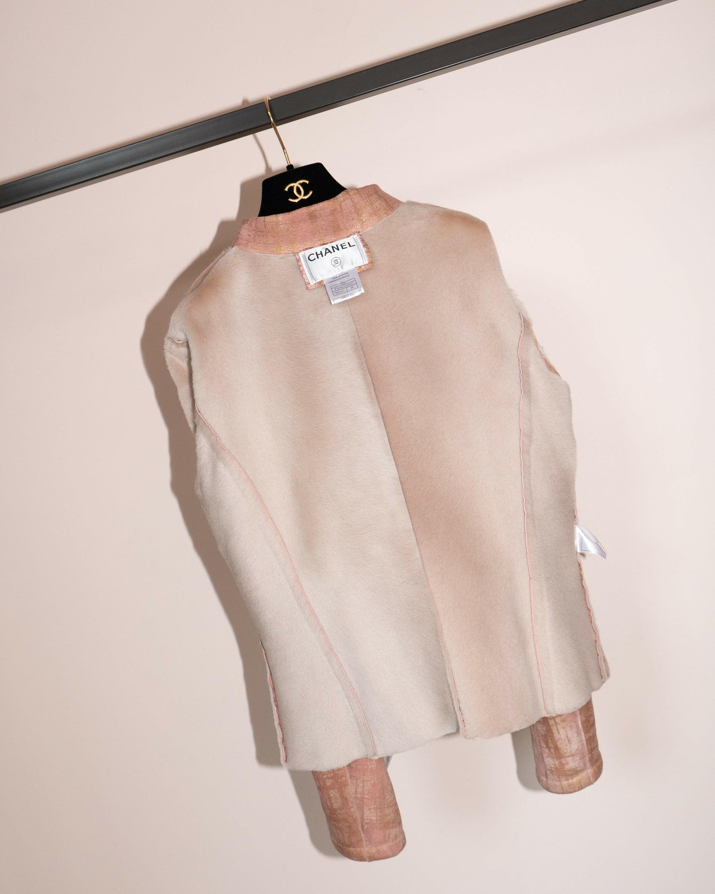 FR40-42 Chanel Fall 2005 Four Pocketed Peach and Gold Shearling Jacket