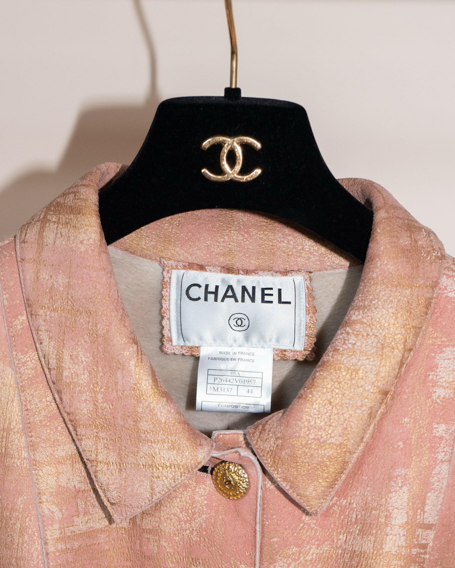 FR40-42 Chanel Fall 2005 Four Pocketed Peach and Gold Shearling Jacket