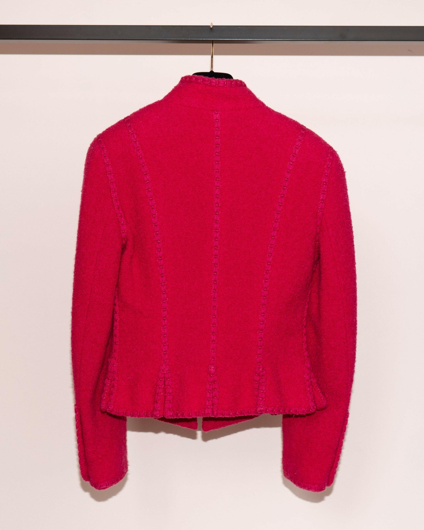 FR34-36 Rare Chanel Fall 1993 Fitted Cut Braided Trim Slit Detail Pink Wool Tweed Jacket - Vintage Chanel Jacket - - Rarchive.