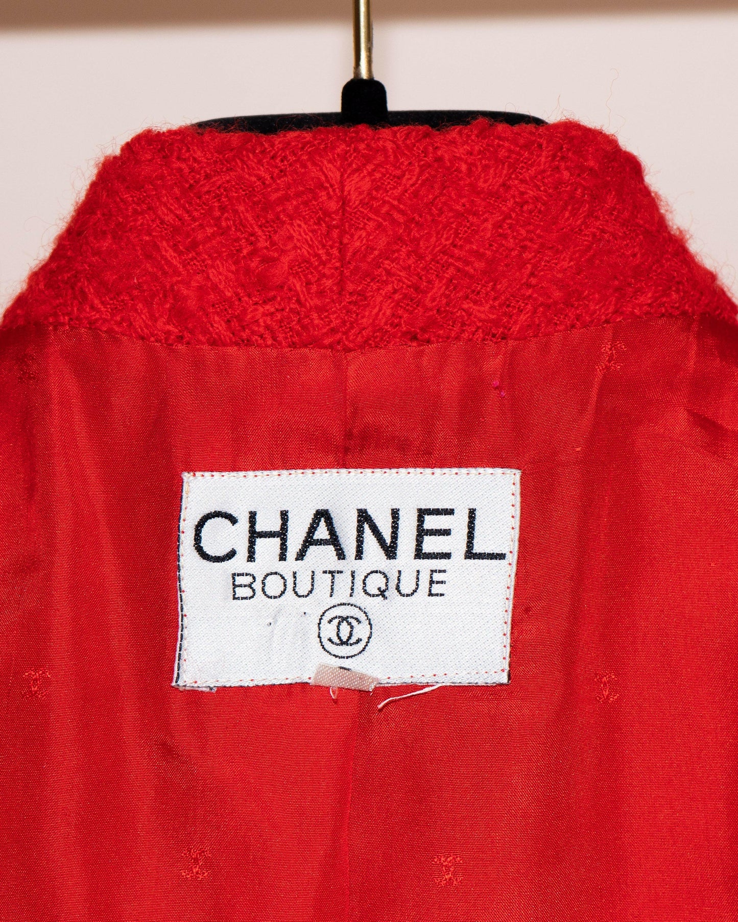 FR36-38 Rare Chanel Spring 1989 Two-Pocketed Belted Double-Breasted Red Tweed Jacket - Vintage Chanel Jacket - - Rarchive.