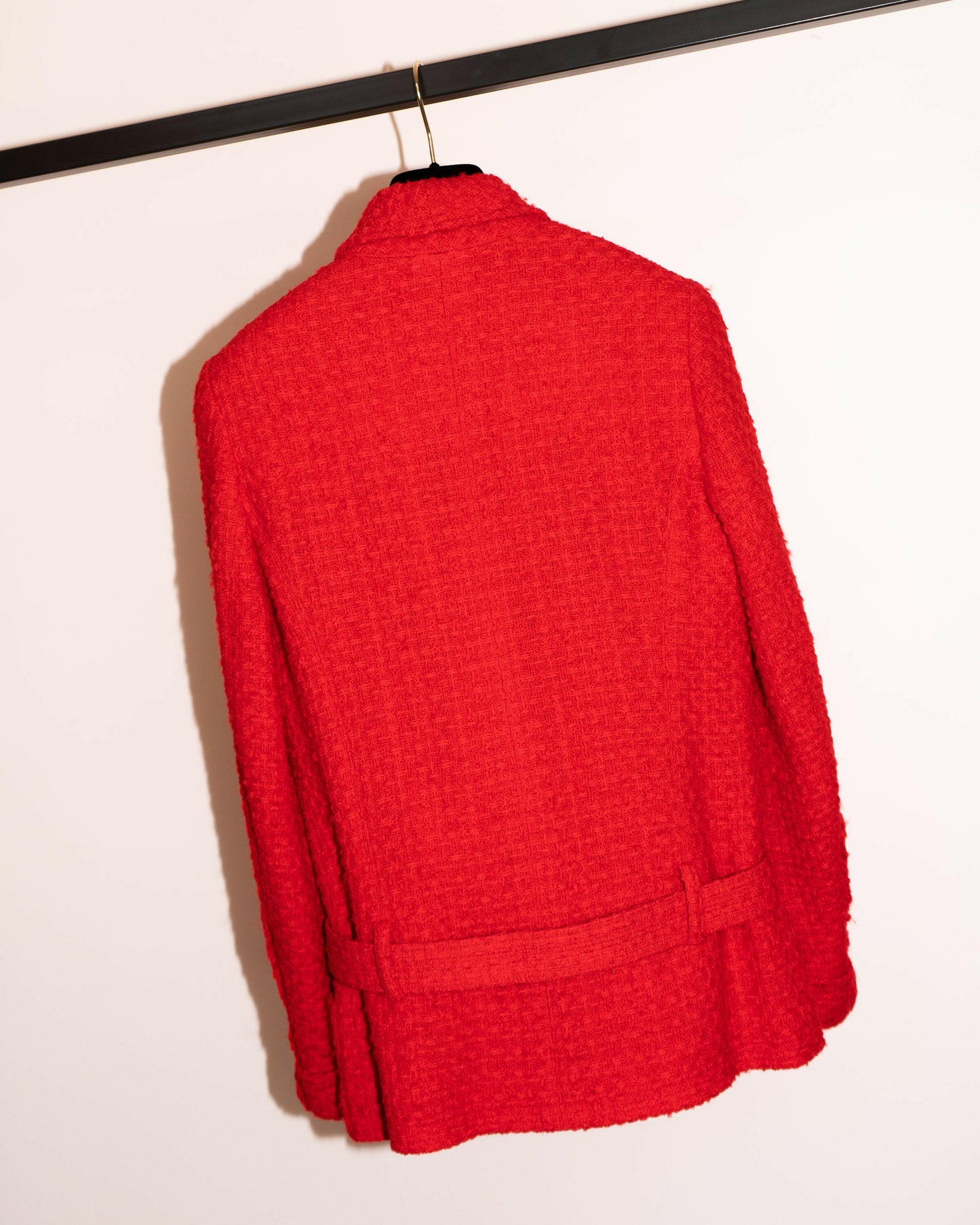 FR36-38 Rare Chanel Spring 1989 Two-Pocketed Belted Double-Breasted Red Tweed Jacket - Vintage Chanel Jacket - - Rarchive.