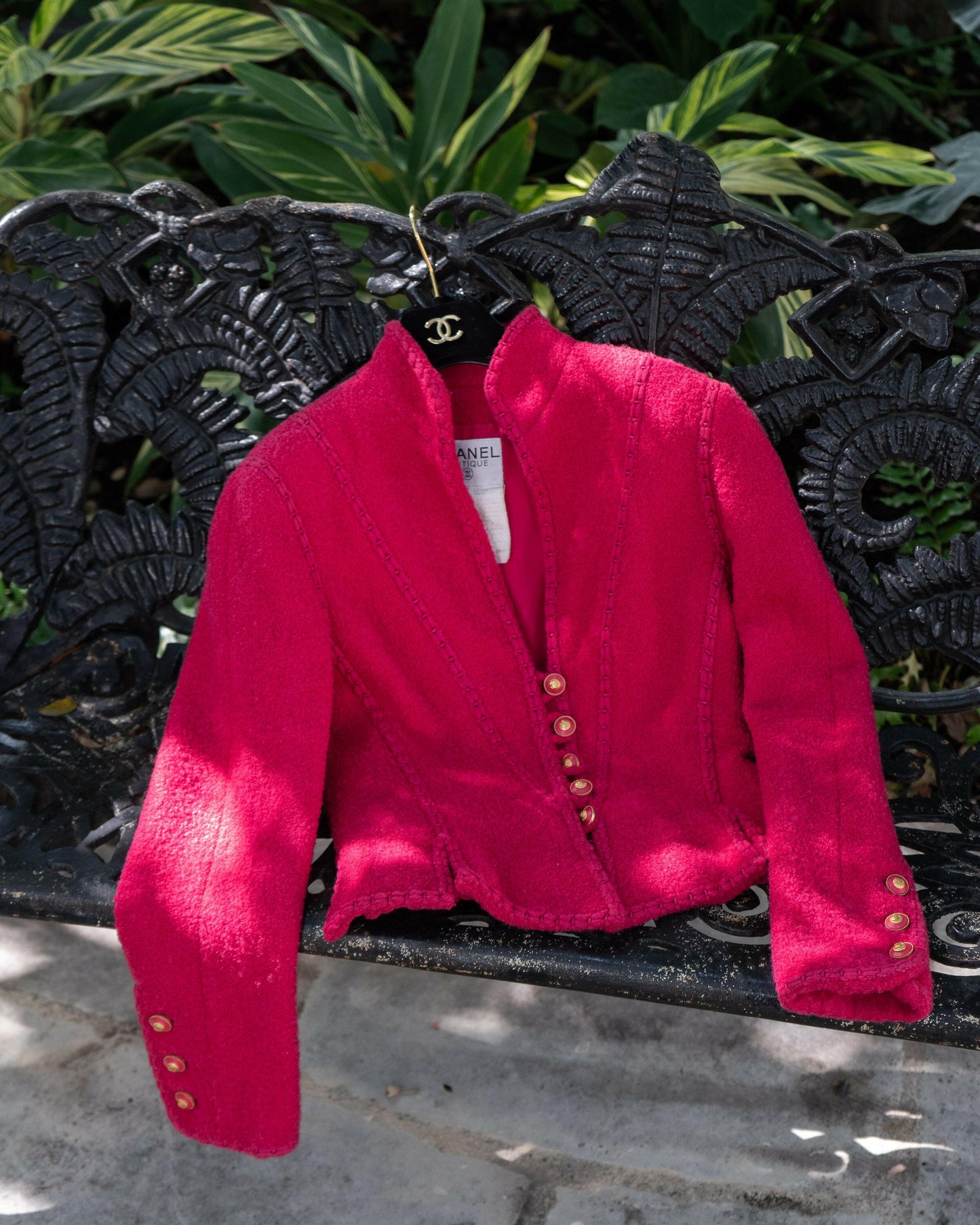 FR34-36 Rare Chanel Fall 1993 Fitted Cut Braided Trim Slit Detail Pink Wool Tweed Jacket - Vintage Chanel Jacket - - Rarchive.