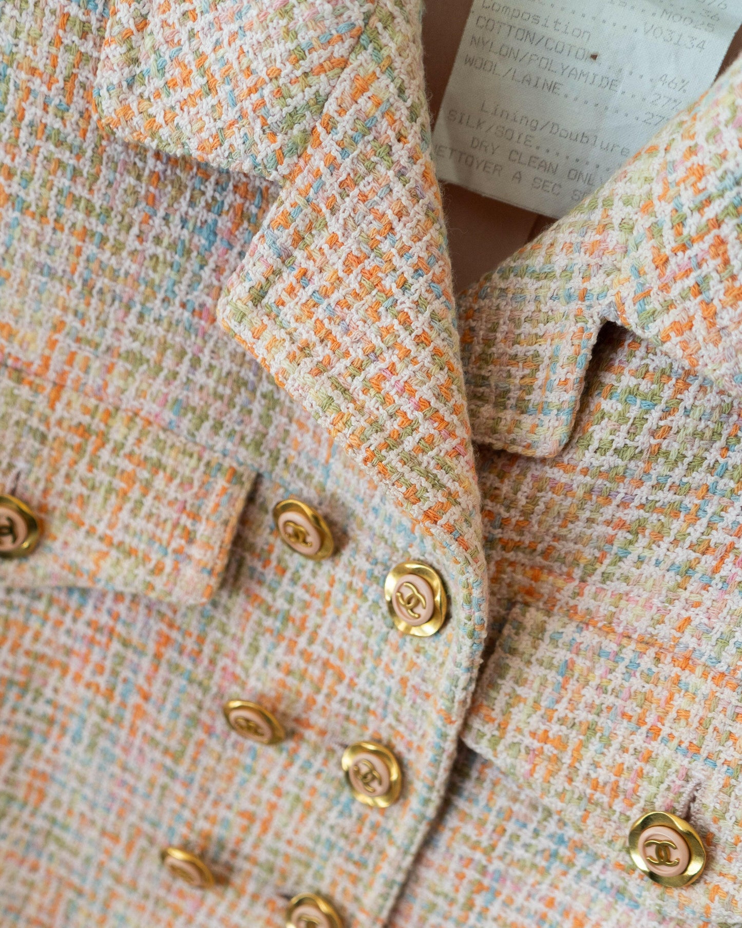 FR34-36 Rare Chanel Cruise 1994 Two Pocketed Cropped Multicolor Tweed Jacket - Vintage Chanel Jacket - - Rarchive.