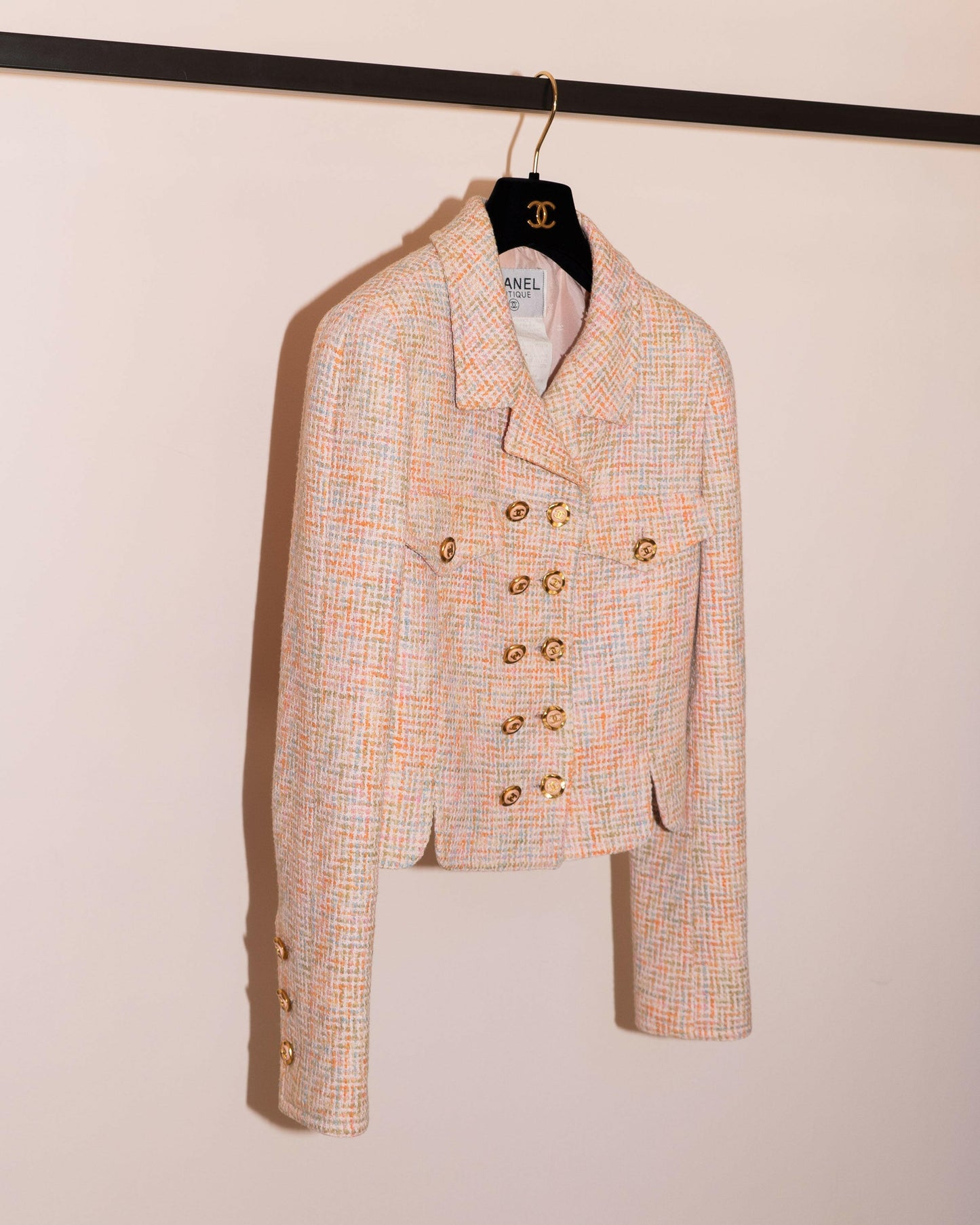 FR34-36 Rare Chanel Cruise 1994 Two Pocketed Cropped Multicolor Tweed Jacket - Vintage Chanel Jacket - - Rarchive.