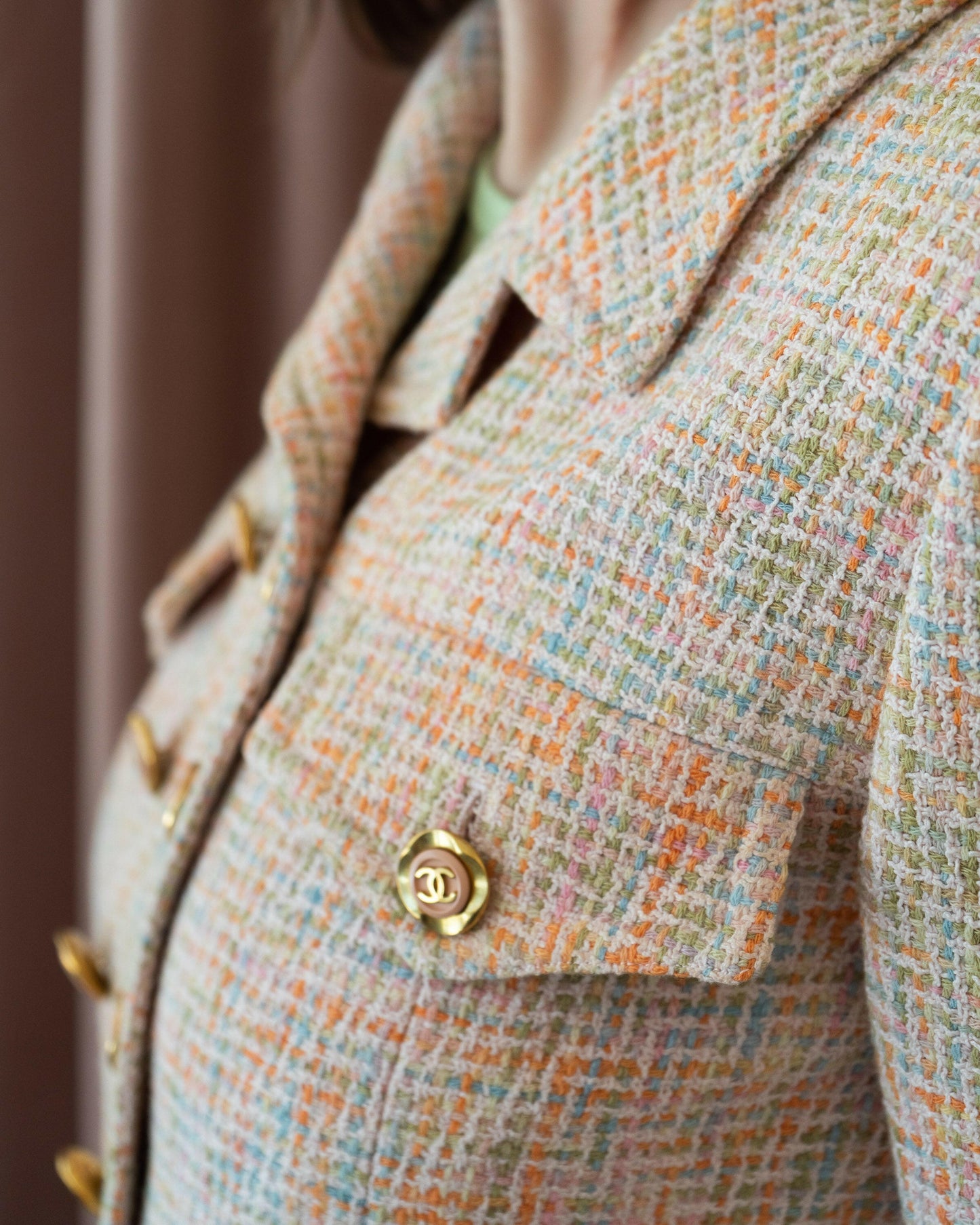 FR34-36 Rare Chanel Cruise 1994 Two Pocketed Cropped Multicolor Tweed Jacket