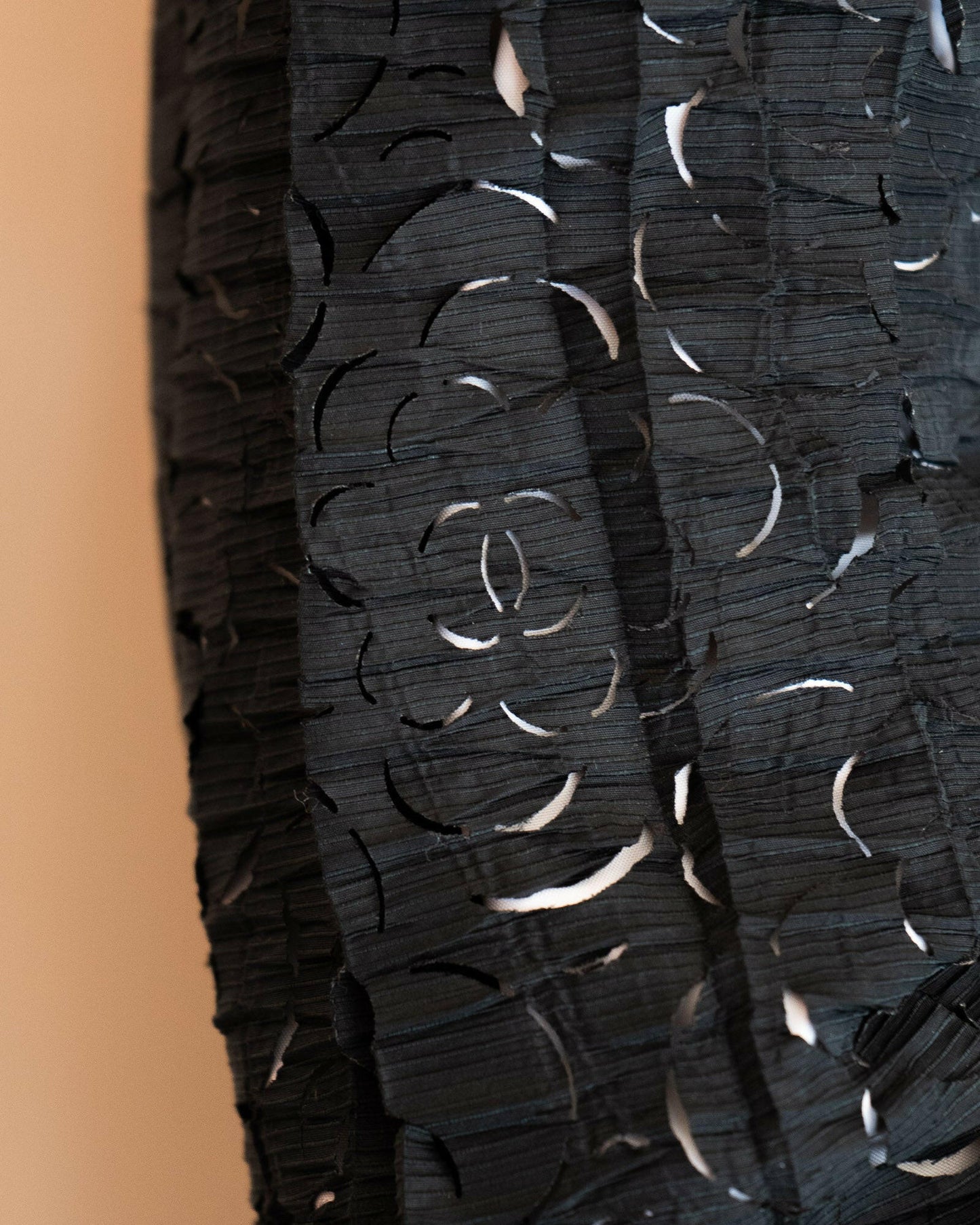 FR38-40 Chanel Spring 2009 Perforated Camellia Interlocking-C Logo Pattern Windbreaker - Vintage Chanel Jacket - - Rarchive.