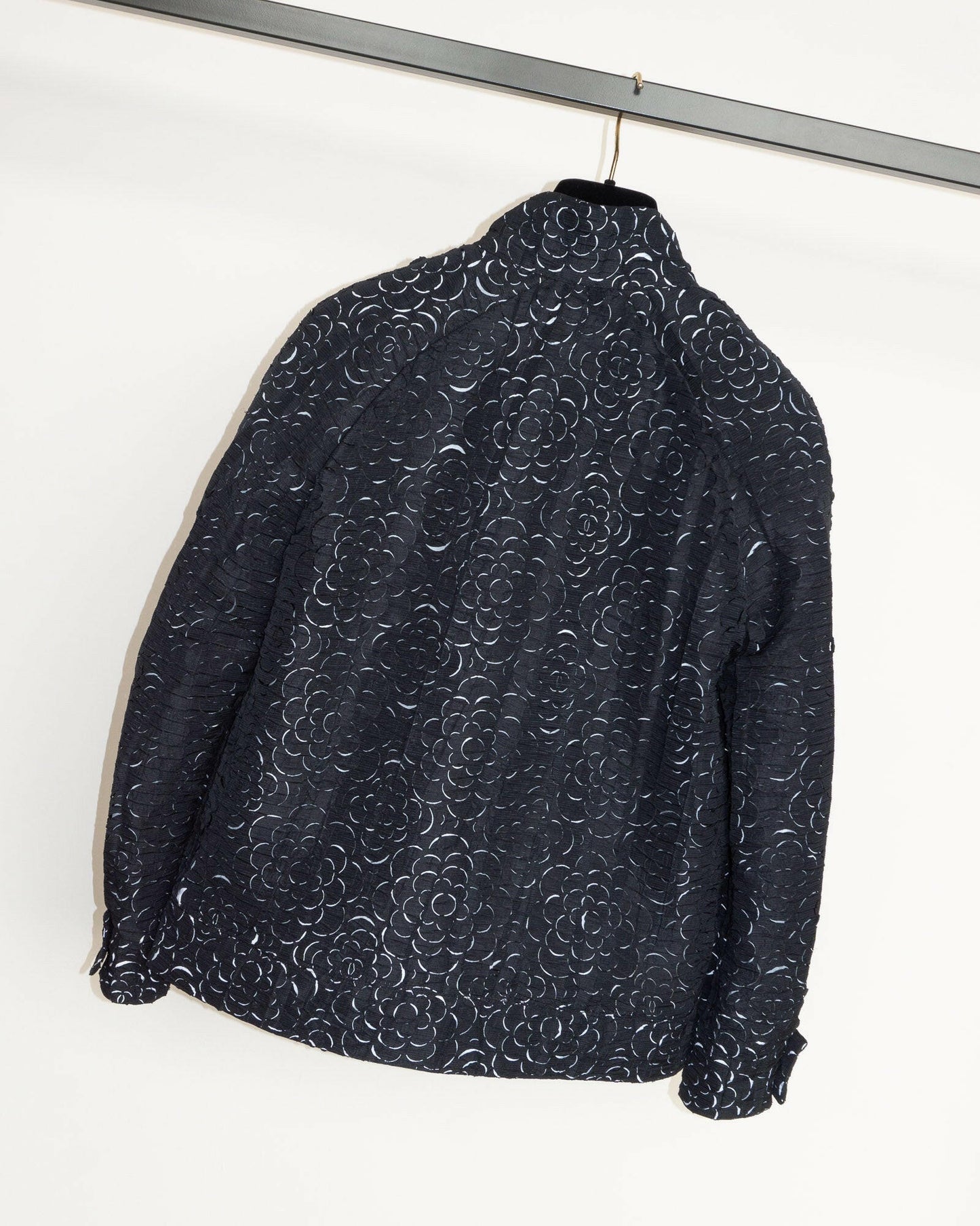 FR38-40 Chanel Spring 2009 Perforated Camellia Interlocking-C Logo Pattern Windbreaker - Vintage Chanel Jacket - - Rarchive.