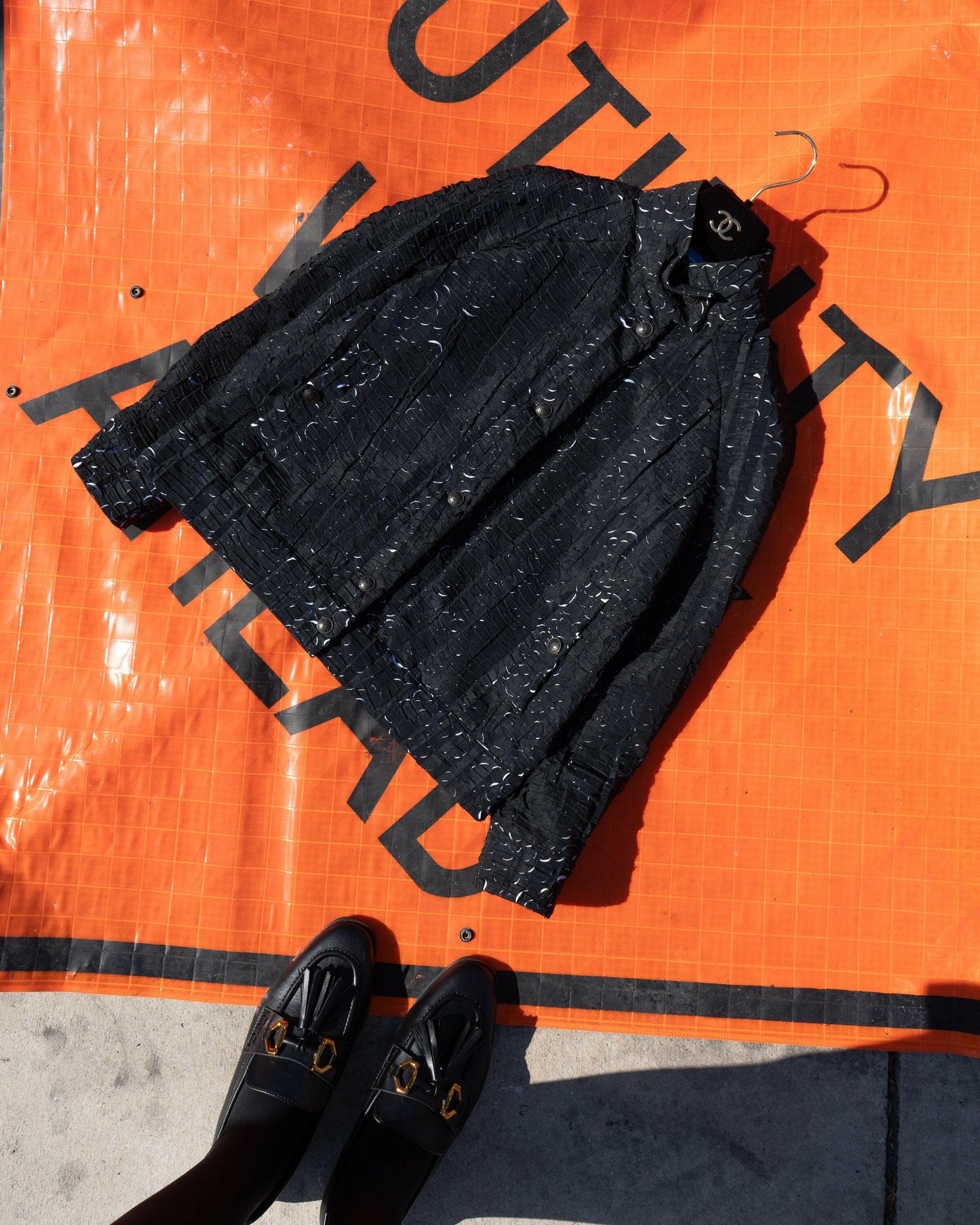 FR38-40 Chanel Spring 2009 Perforated Camellia Interlocking-C Logo Pattern Windbreaker - Vintage Chanel Jacket - - Rarchive.