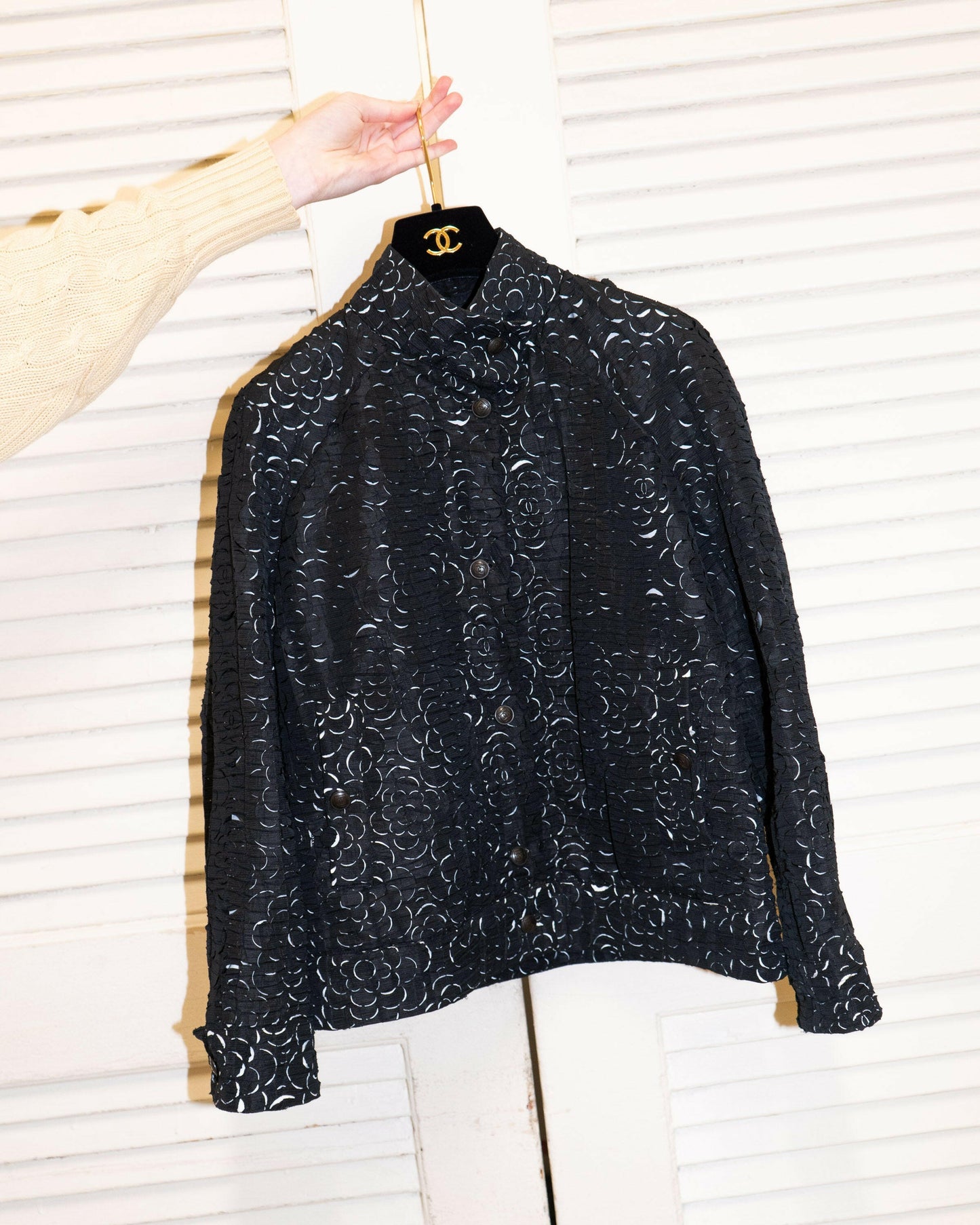 FR38-40 Chanel Spring 2009 Perforated Camellia Interlocking-C Logo Pattern Windbreaker - Vintage Chanel Jacket - - Rarchive.