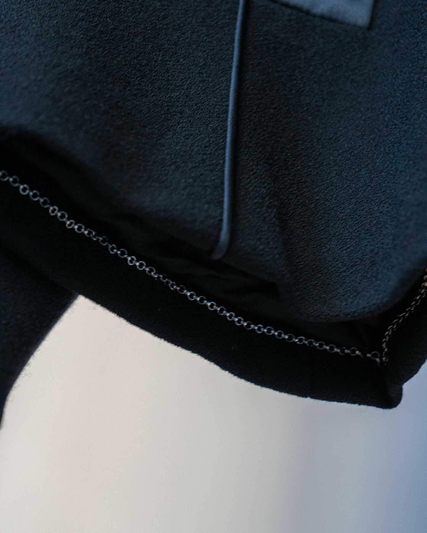 FR40-42 Chanel Fall 2002 Collarless Two-Pocketed Cropped Cut Black Boxy Wool Jacket - Vintage Chanel Jacket - - Rarchive.