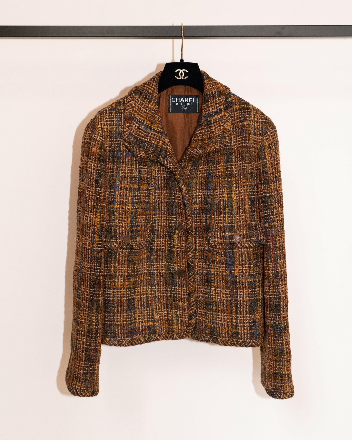 FR38-40 Rare Chanel Fall 1998 Two-Pocketed Shorter Cut Fantasy Tweed Jacket - Vintage Chanel Jacket - - Rarchive.