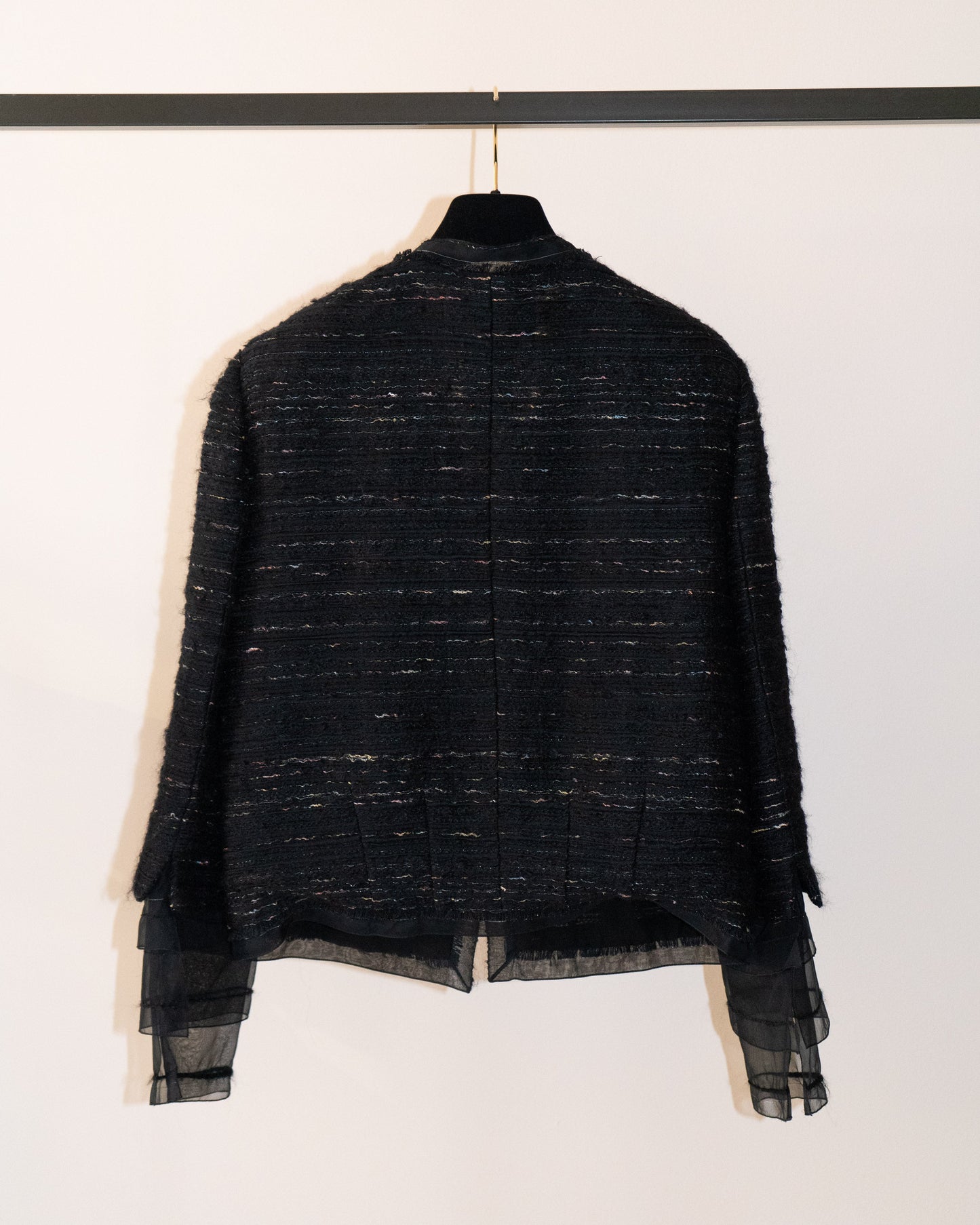 FR40-42 Chanel Fall 2004 Chiffon Details Two Pocketed Collarless Tweed Jacket - Vintage Chanel Jacket -   - Rarchive.