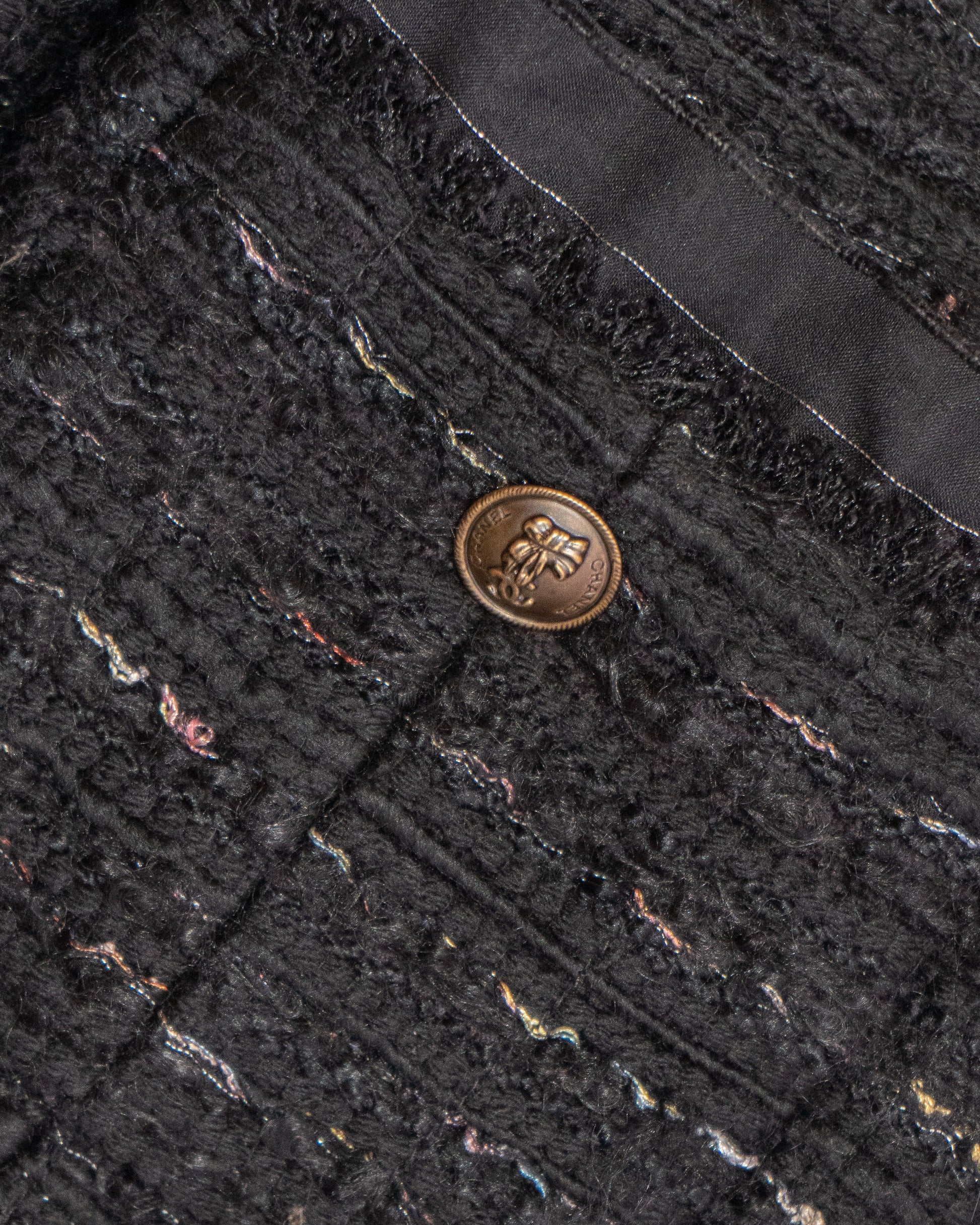 FR40-42 Chanel Fall 2004 Chiffon Details Two Pocketed Collarless Tweed Jacket - Vintage Chanel Jacket -   - Rarchive.