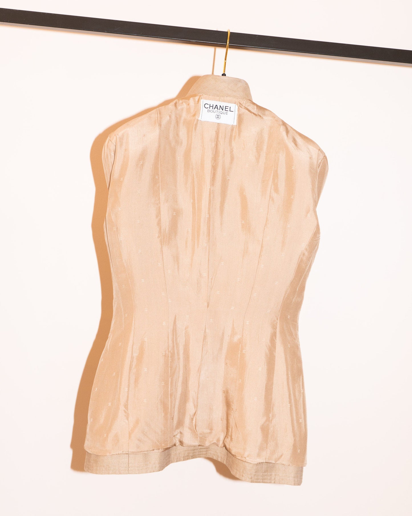 FR38-40 Rare Chanel Cruise 1992 Four Pocketed Linen Jacket - Vintage Chanel Jacket - - Rarchive.