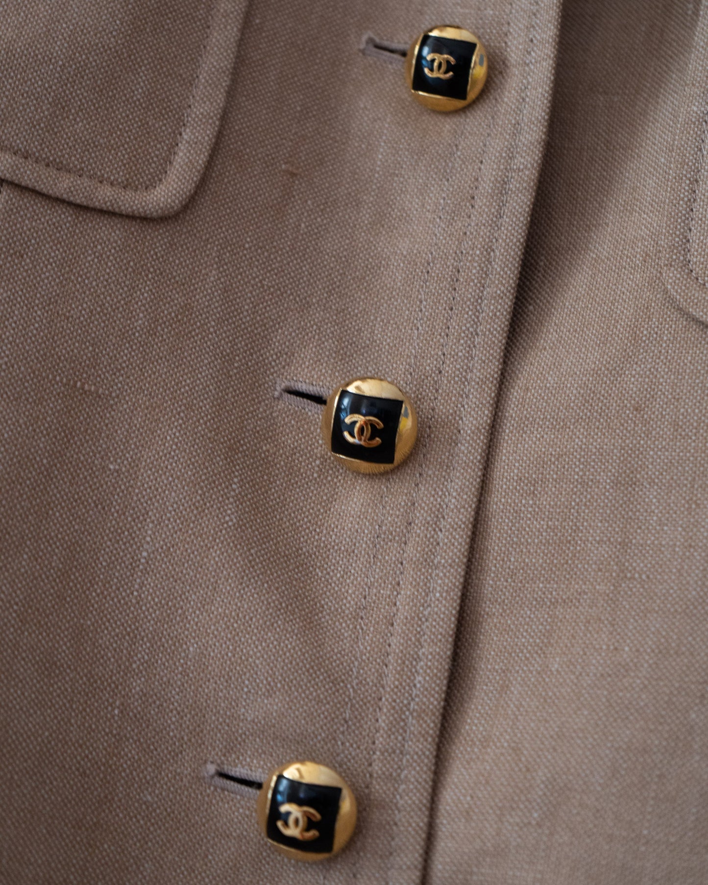 FR38-40 Rare Chanel Cruise 1992 Four Pocketed Linen Jacket - Vintage Chanel Jacket - - Rarchive.