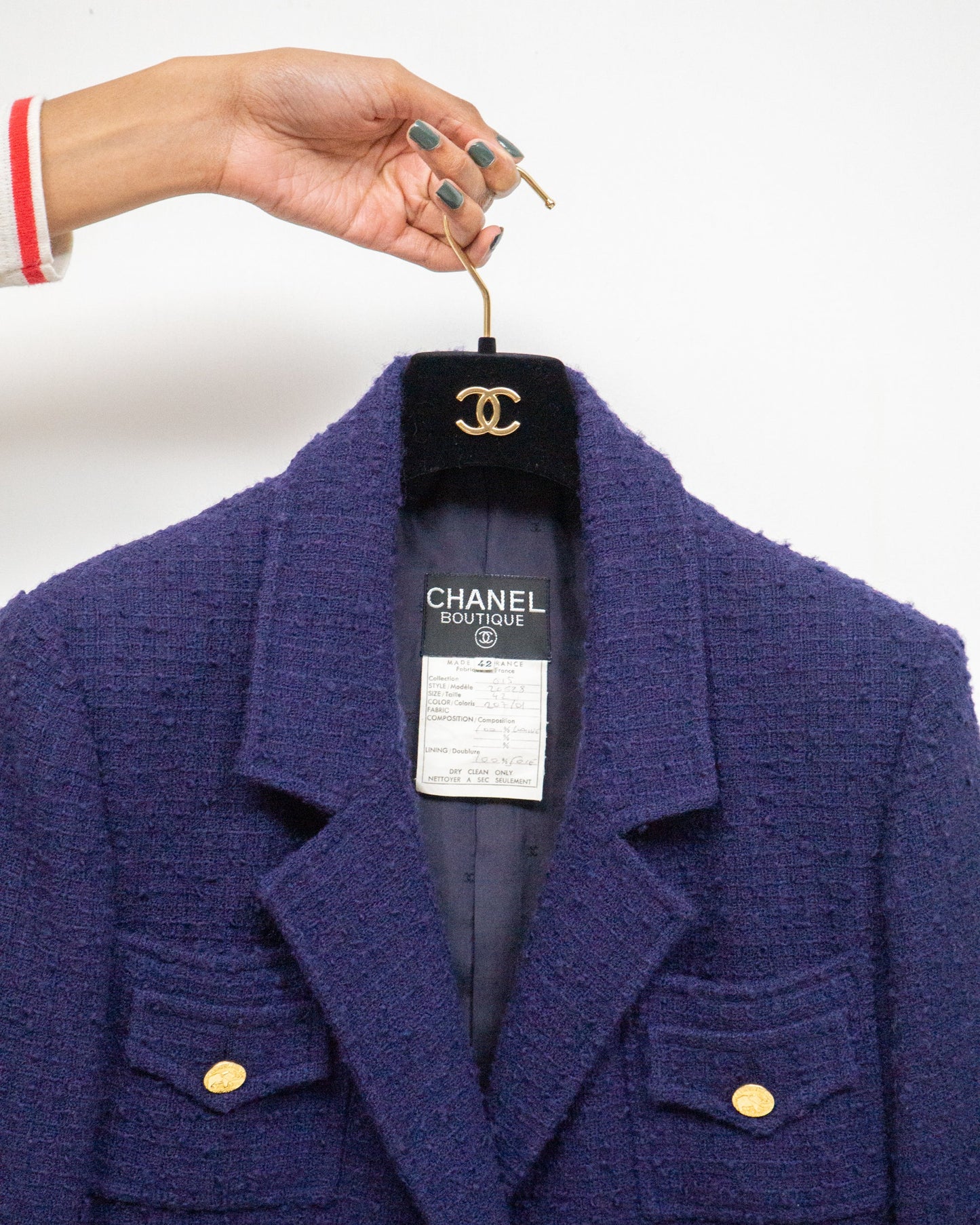 FR40-42 Chanel Fall 1987 Double Breasted Tweed Boucle Jacket in Navy - Vintage Chanel Jacket - Jacket - Rarchive.