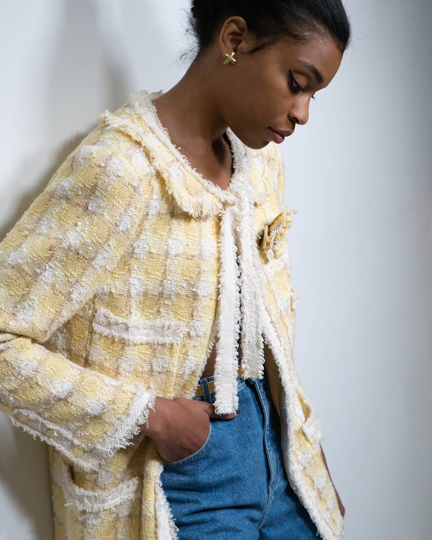 FR44-46 Chanel Cruise 2004 Four Pocket Raw Edge Trim Tweed Jacket in Yellow - Vintage Chanel Jacket - Jacket - Rarchive.