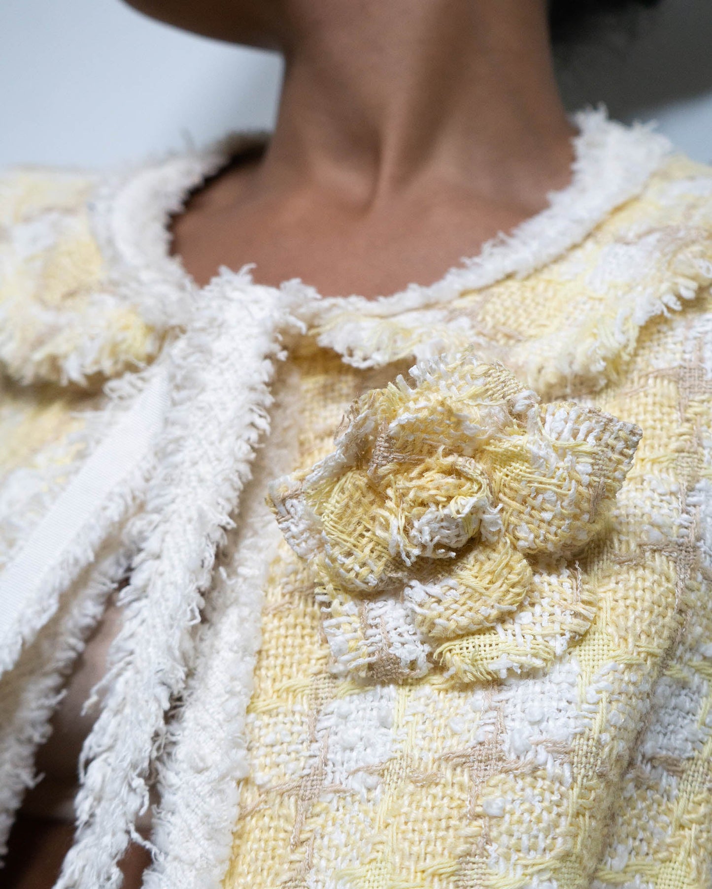 FR44-46 Chanel Cruise 2004 Four Pocket Raw Edge Trim Tweed Jacket in Yellow - Vintage Chanel Jacket - Jacket - Rarchive.