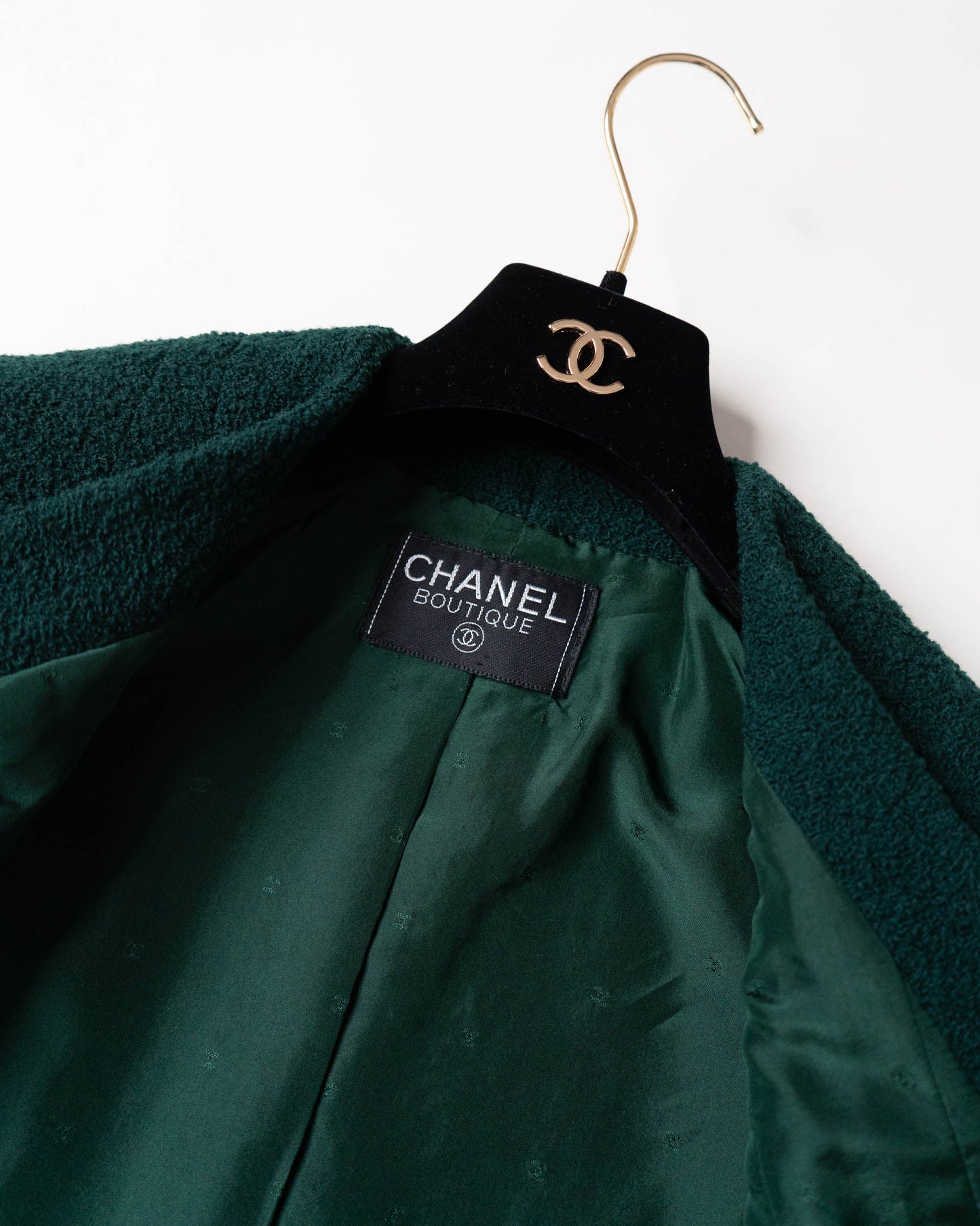 FR34-36 Chanel Fall 1993 Two Pocket Tweed Boucle Jacket in Dark Green - Vintage Chanel Jacket - Jacket - Rarchive.