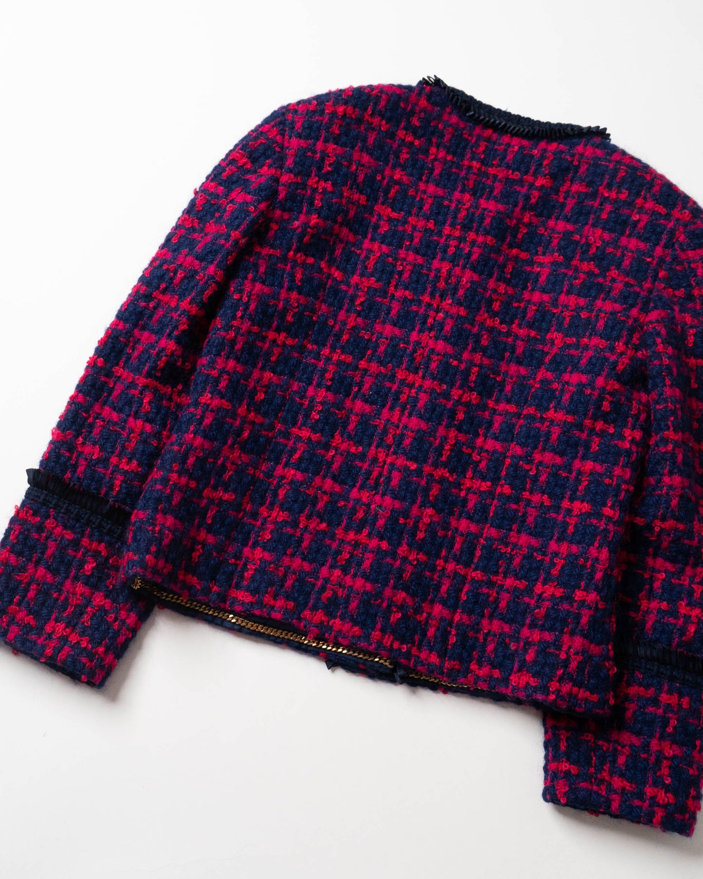 FR36 Chanel 1980s Four Pocket Fringe Trim Houndstooth Tweed Jacket in Red and Navy - Vintage Chanel Jacket - Jacket - Rarchive.