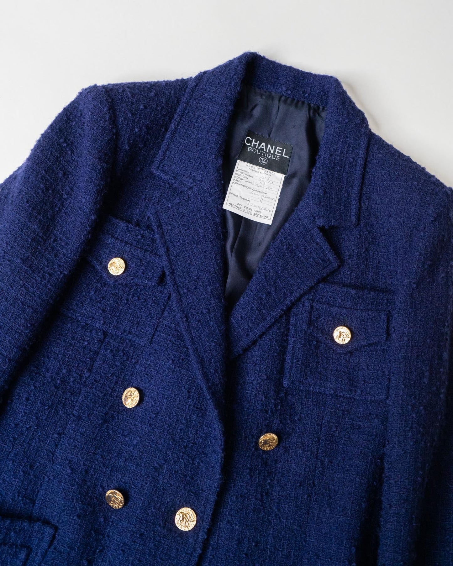 FR40-42 Chanel Fall 1987 Double Breasted Tweed Boucle Jacket in Navy - Vintage Chanel Jacket - Jacket - Rarchive.