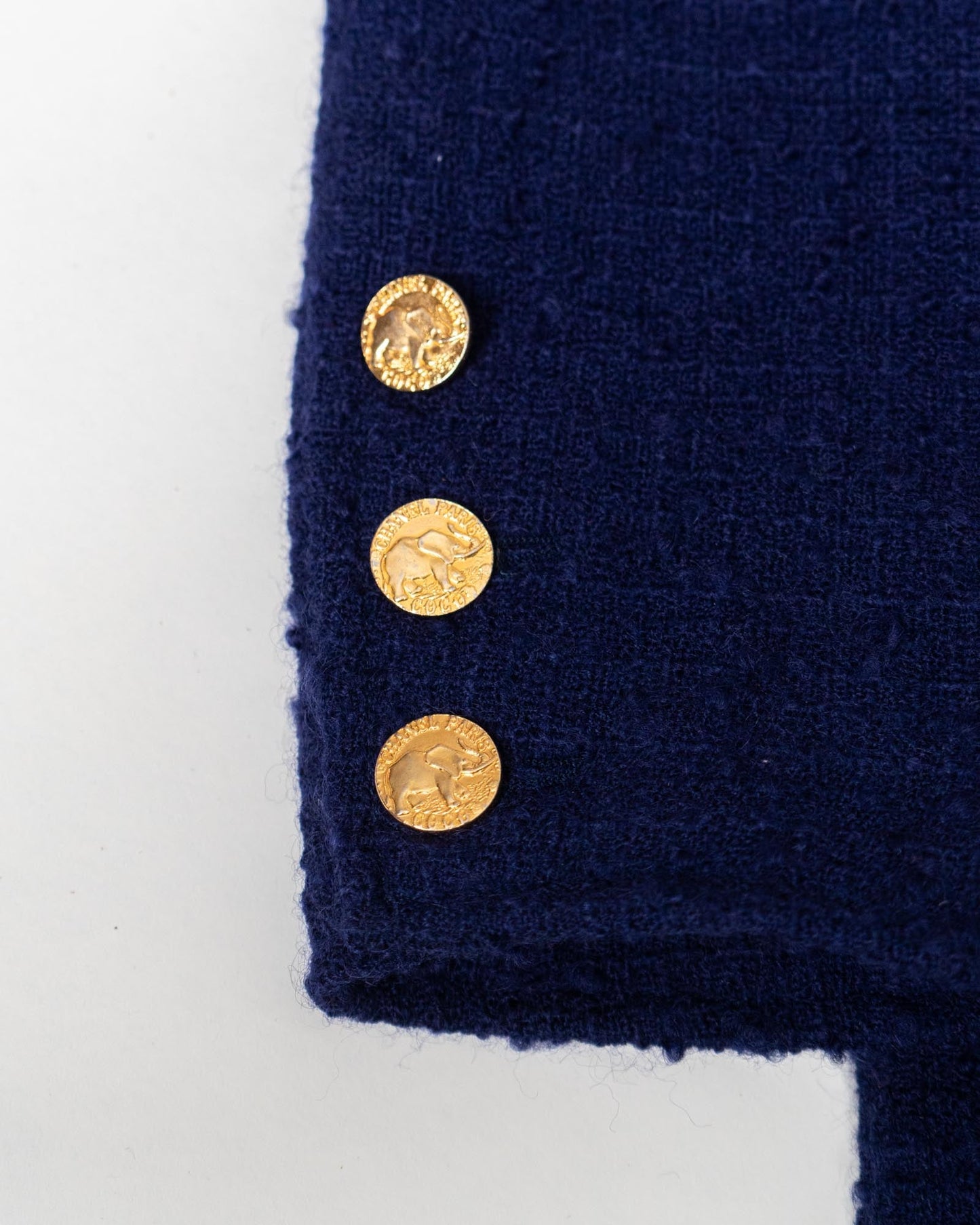 FR40-42 Chanel Fall 1987 Double Breasted Tweed Boucle Jacket in Navy - Vintage Chanel Jacket - Jacket - Rarchive.