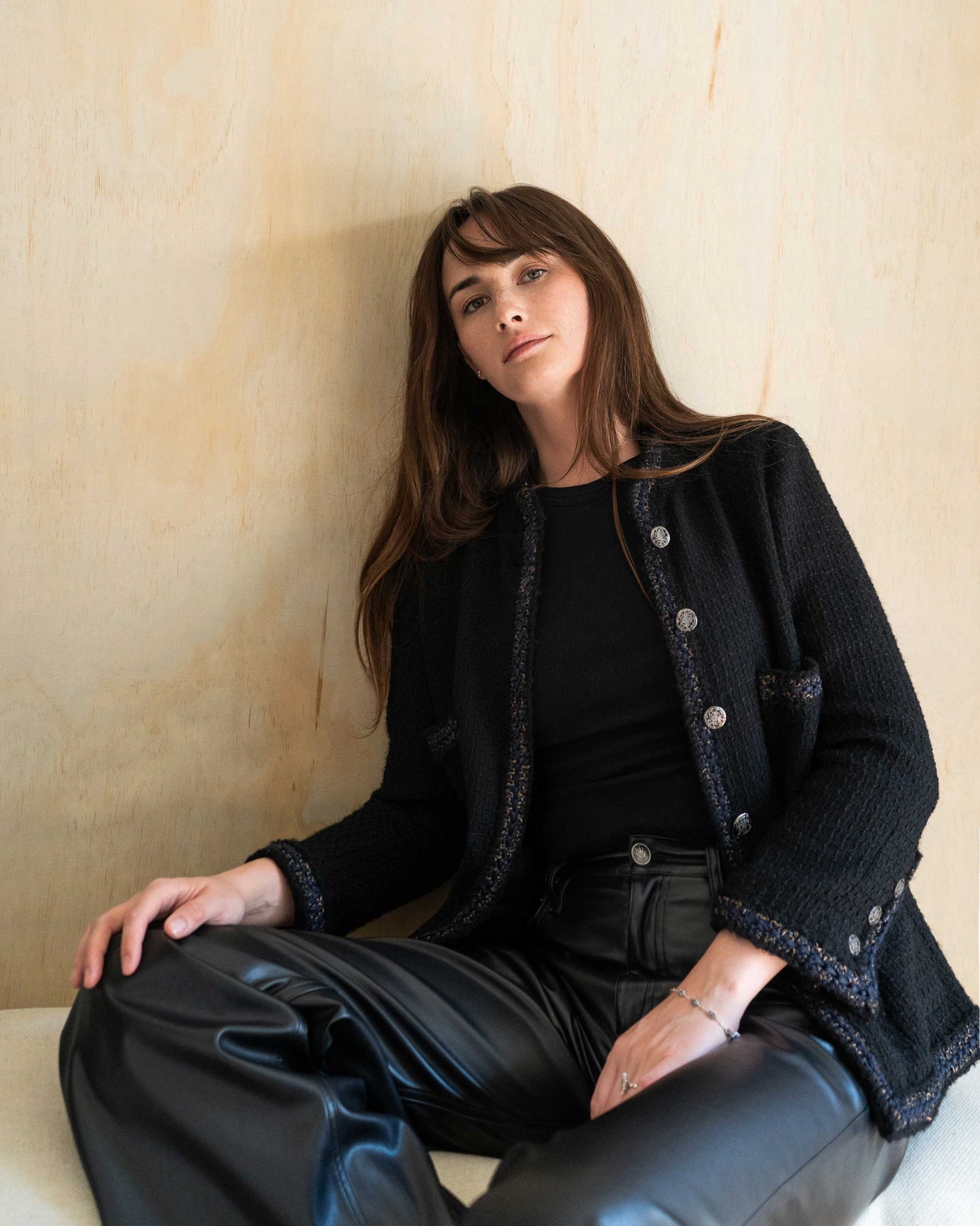 FR38-40 Chanel Pre-Fall 2010 Paris-Shanghai Classic Four Pocket High Collar Black Tweed Jacket