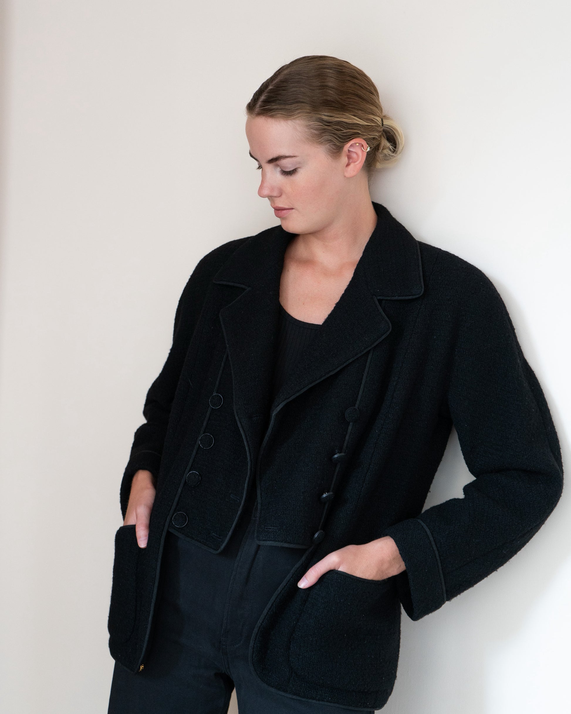 FR42-44 Rare Chanel Haute Couture  Fall 1993 Double Breasted Black Wool Tweed Jacket - Vintage Chanel Jacket -   - Rarchive.