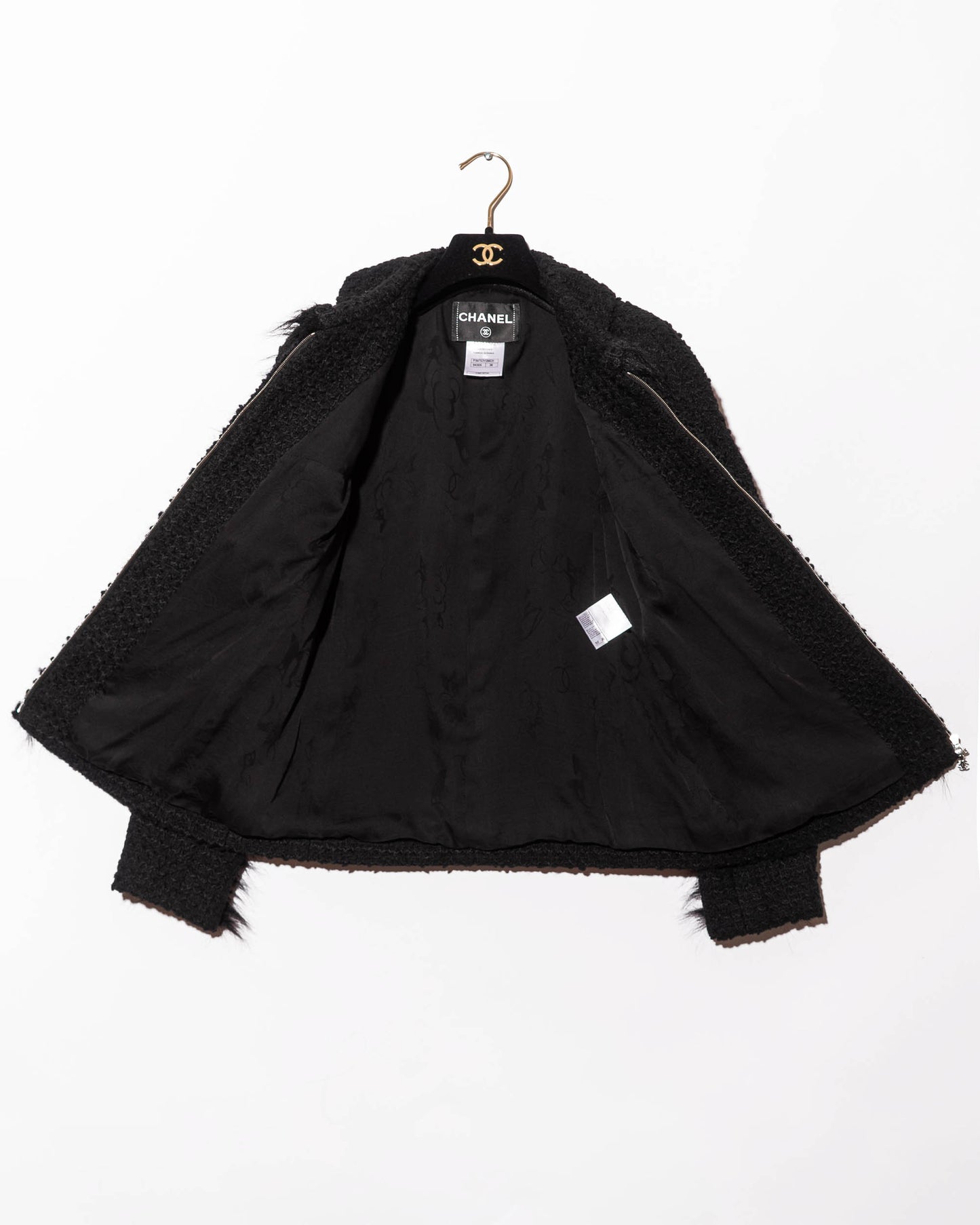 FR36-38 Chanel Fall 2010 Four Pocket Faux Fur Trim Black Tweed Jacket
