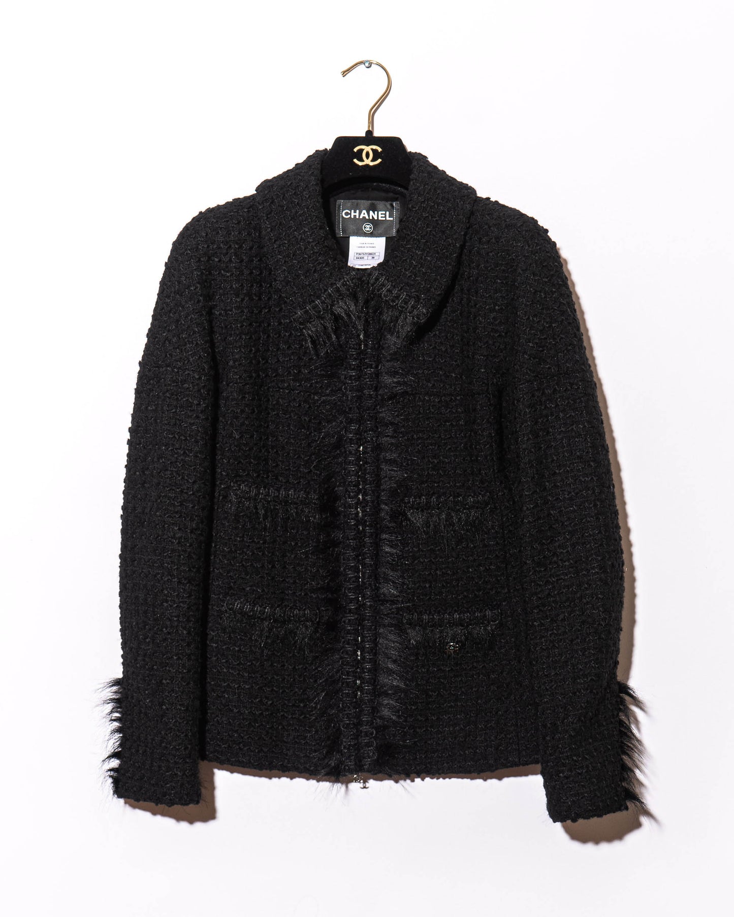 FR36-38 Chanel Fall 2010 Four Pocket Faux Fur Trim Black Tweed Jacket