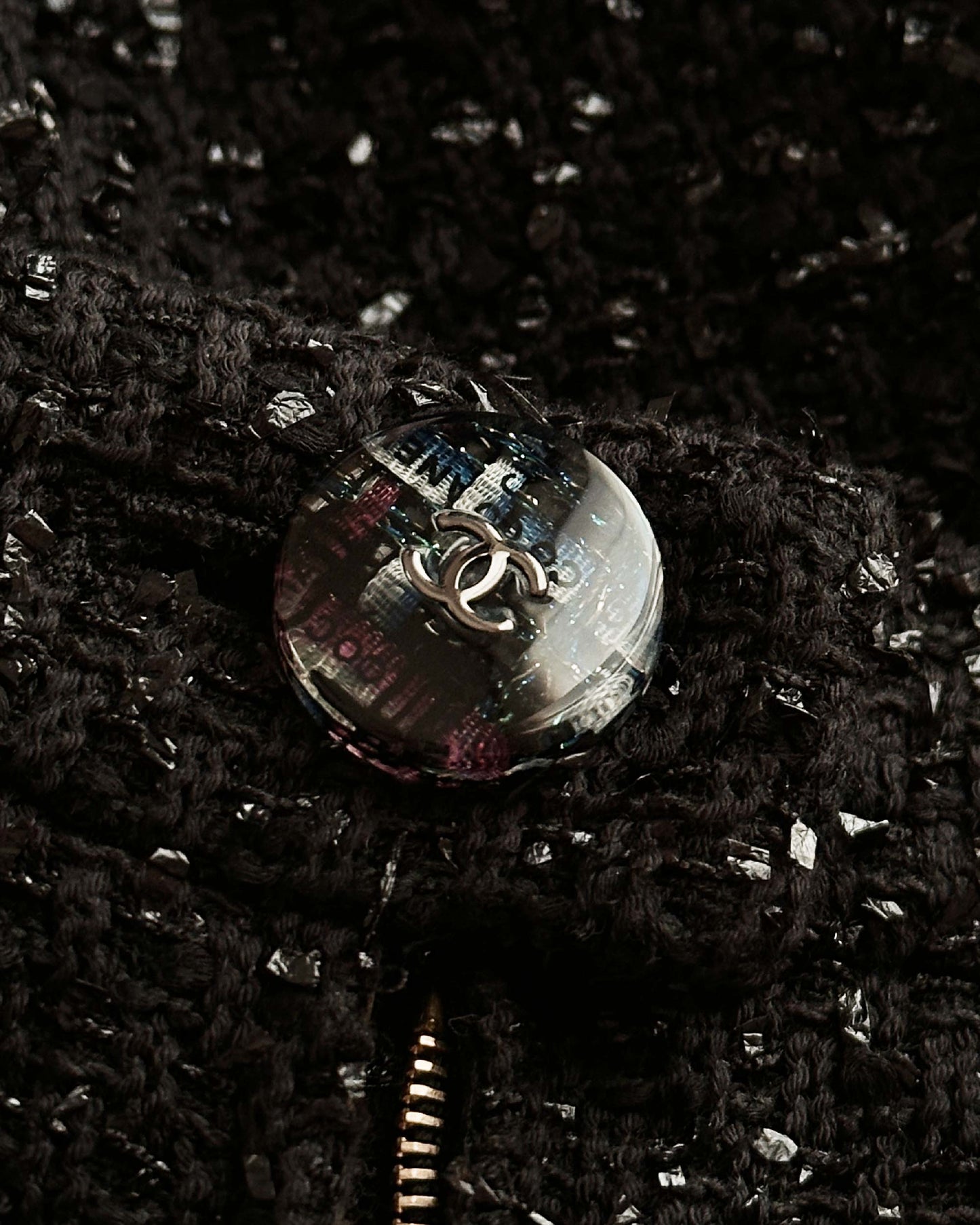 FR40-42 Chanel Spring 2019 Black Fantasy Tweed Zipper Slits Culottes