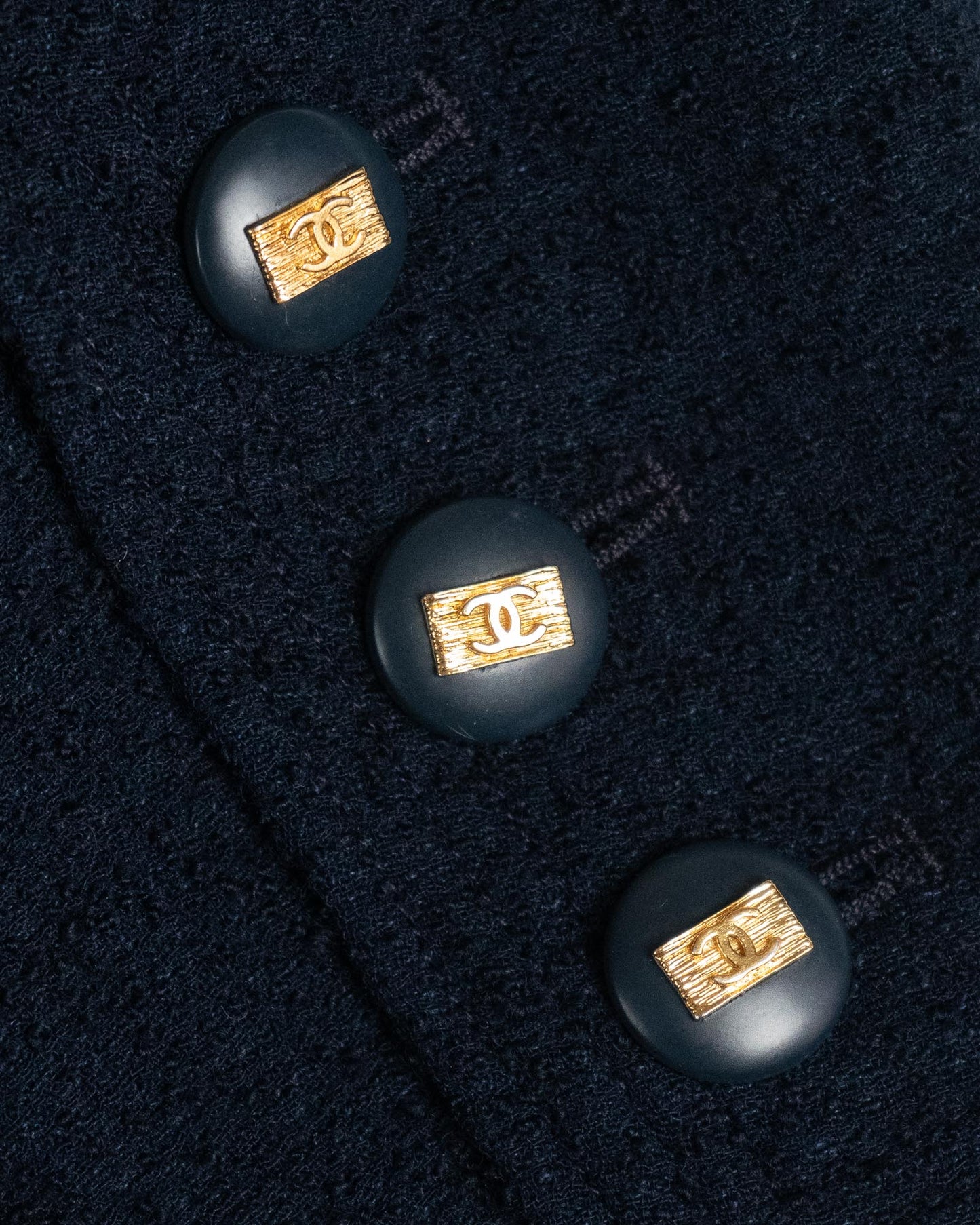 FR38-42 Chanel Cruise 1992 Classic Timeless Collarless Four Pocket Navy Tweed Jacket