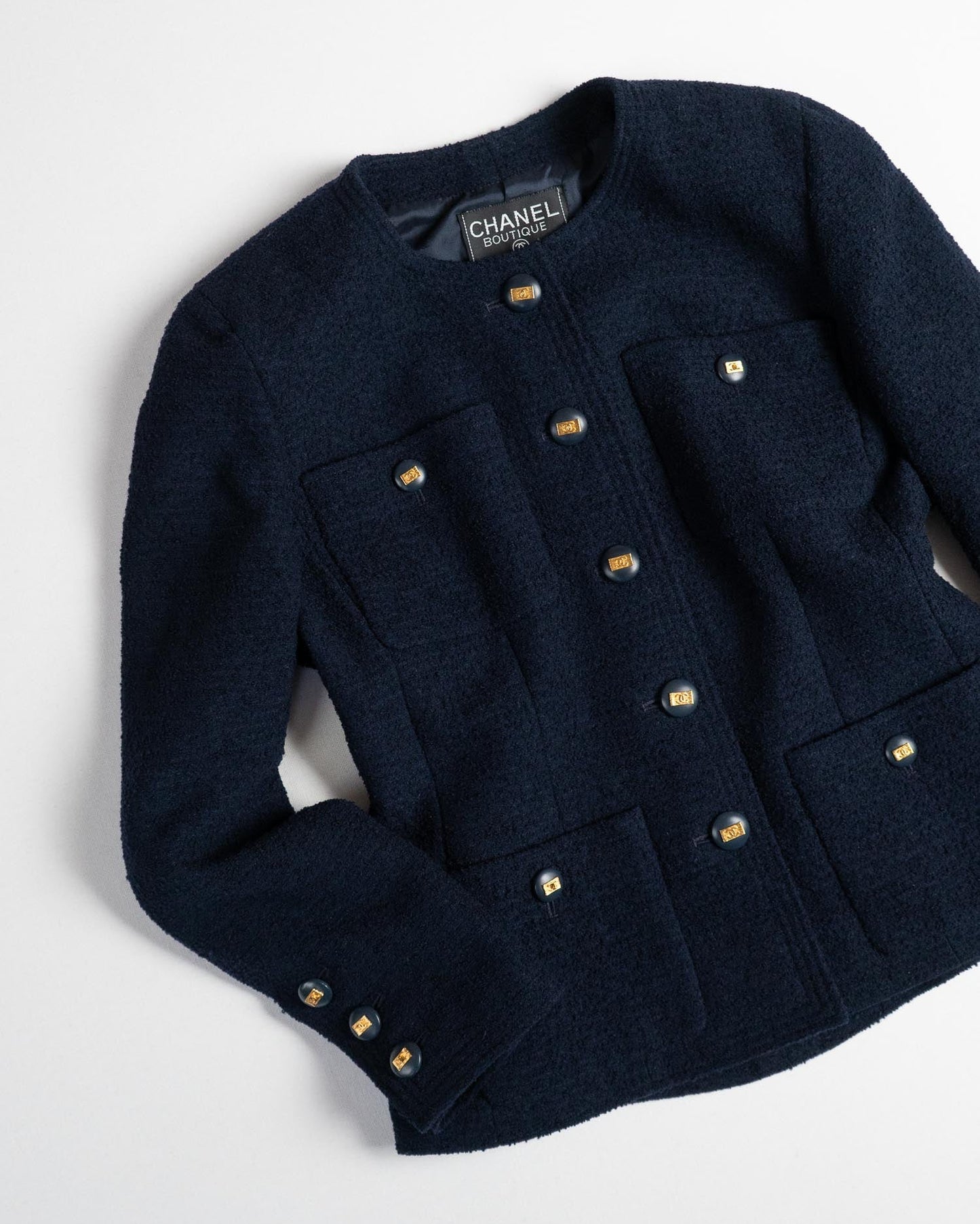 FR38-42 Chanel Cruise 1992 Classic Timeless Collarless Four Pocket Navy Tweed Jacket