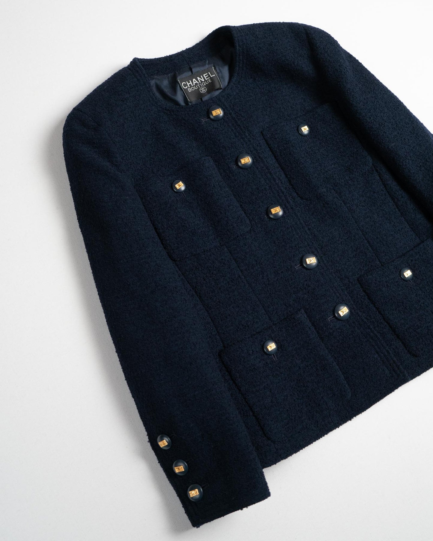 FR38-42 Chanel Cruise 1992 Classic Timeless Collarless Four Pocket Navy Tweed Jacket