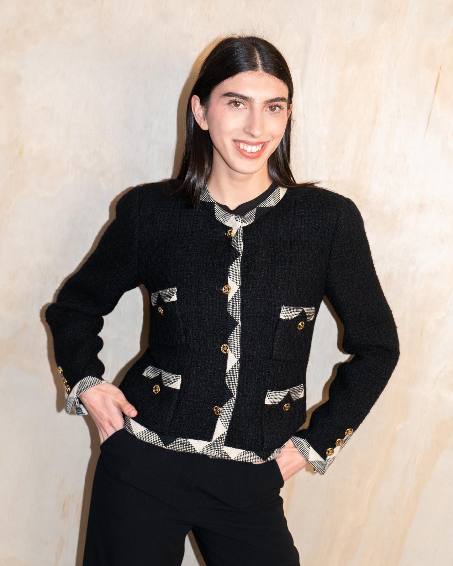 FR38-40 Chanel 1980s Classic Timeless Collarless Four Pocket Black with Contracting Trim Wool Tweed Jacket