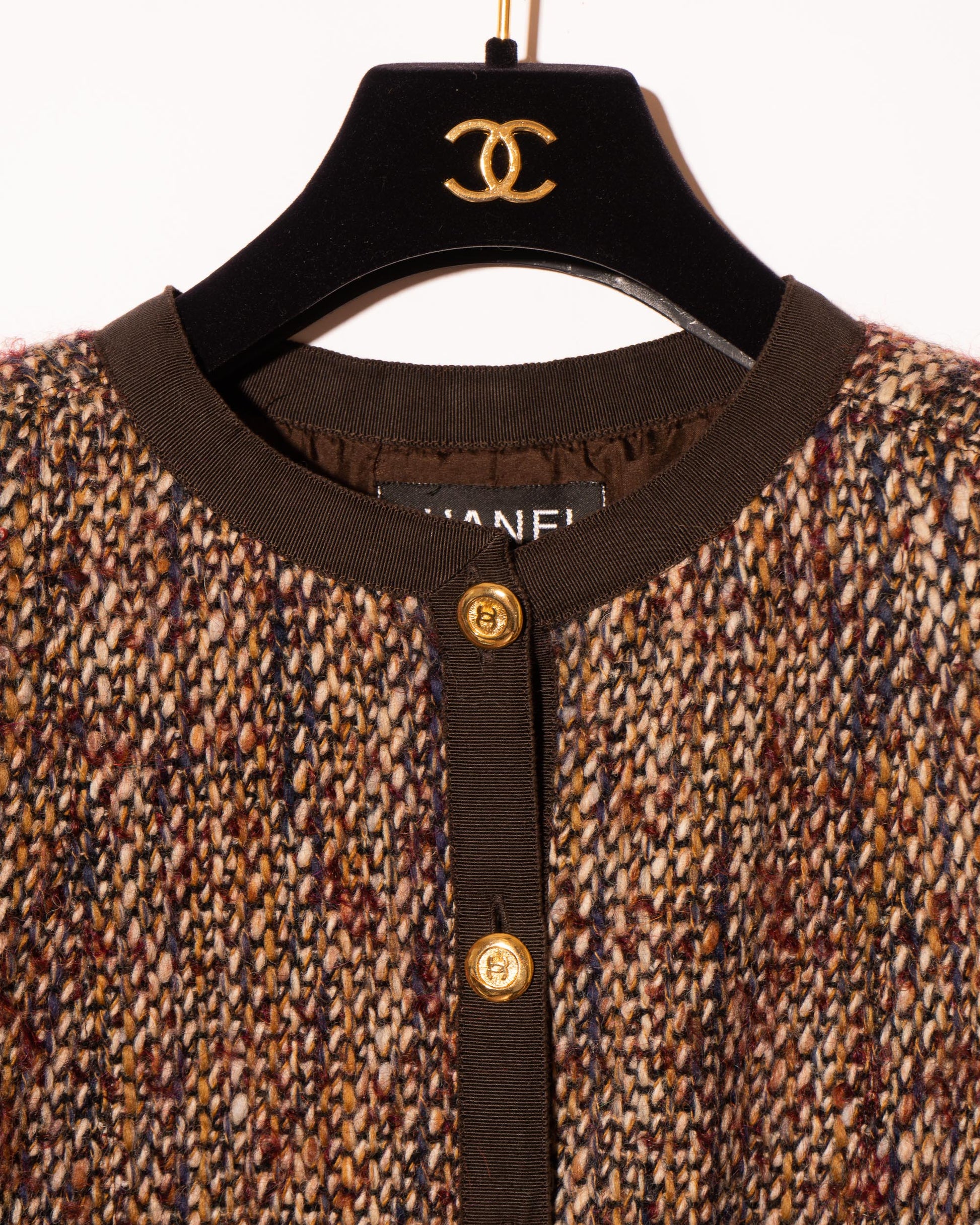 FR36-38 Chanel Early 1990s Two Pocket Collarless Wool-Mohair Tweed Jacket - Vintage Chanel Jacket -   - Rarchive.