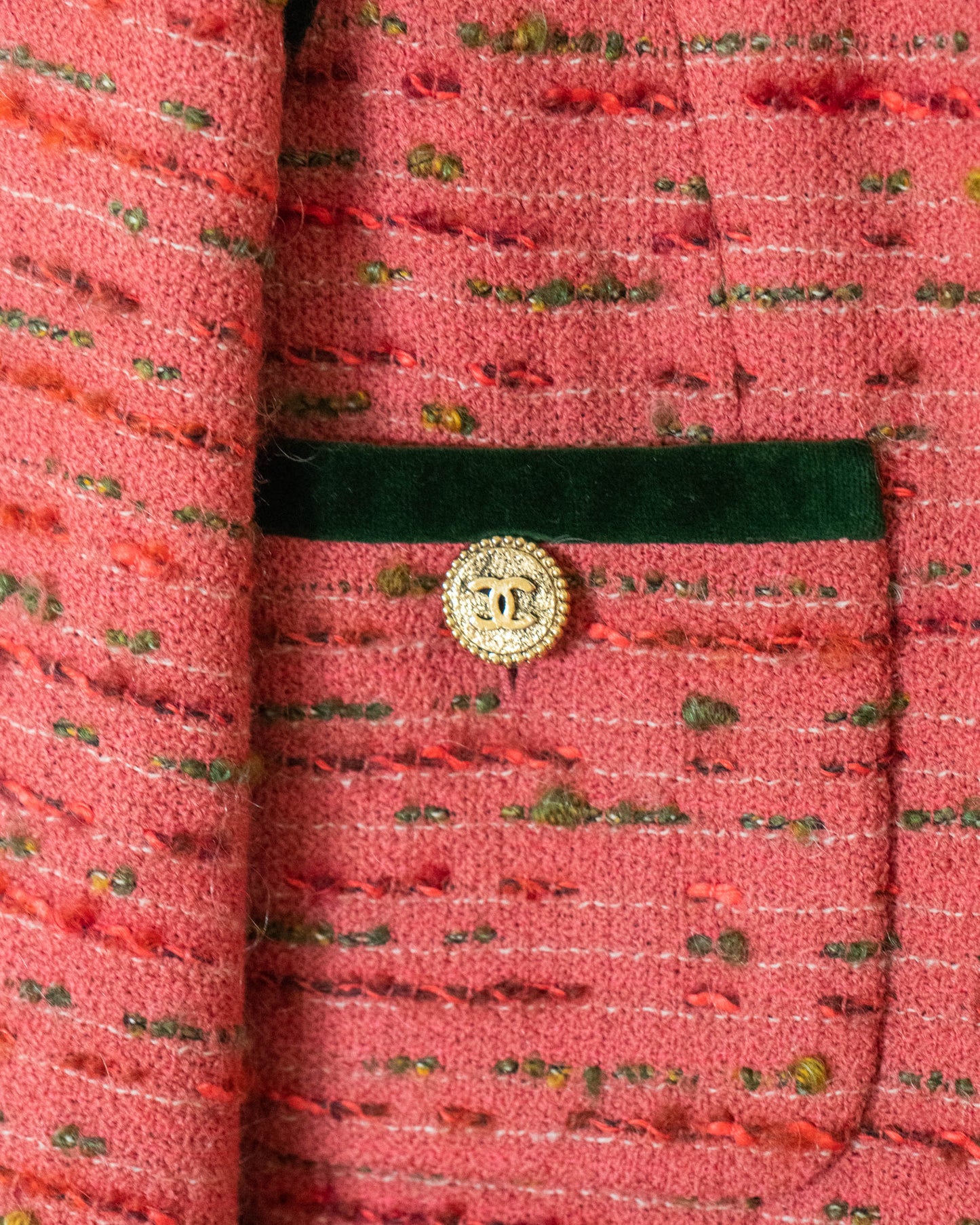 FR36-38 Chanel 1990s Classic Collarless Four Pocket Velvet Trim Pink Fantasy Tweed Jacket