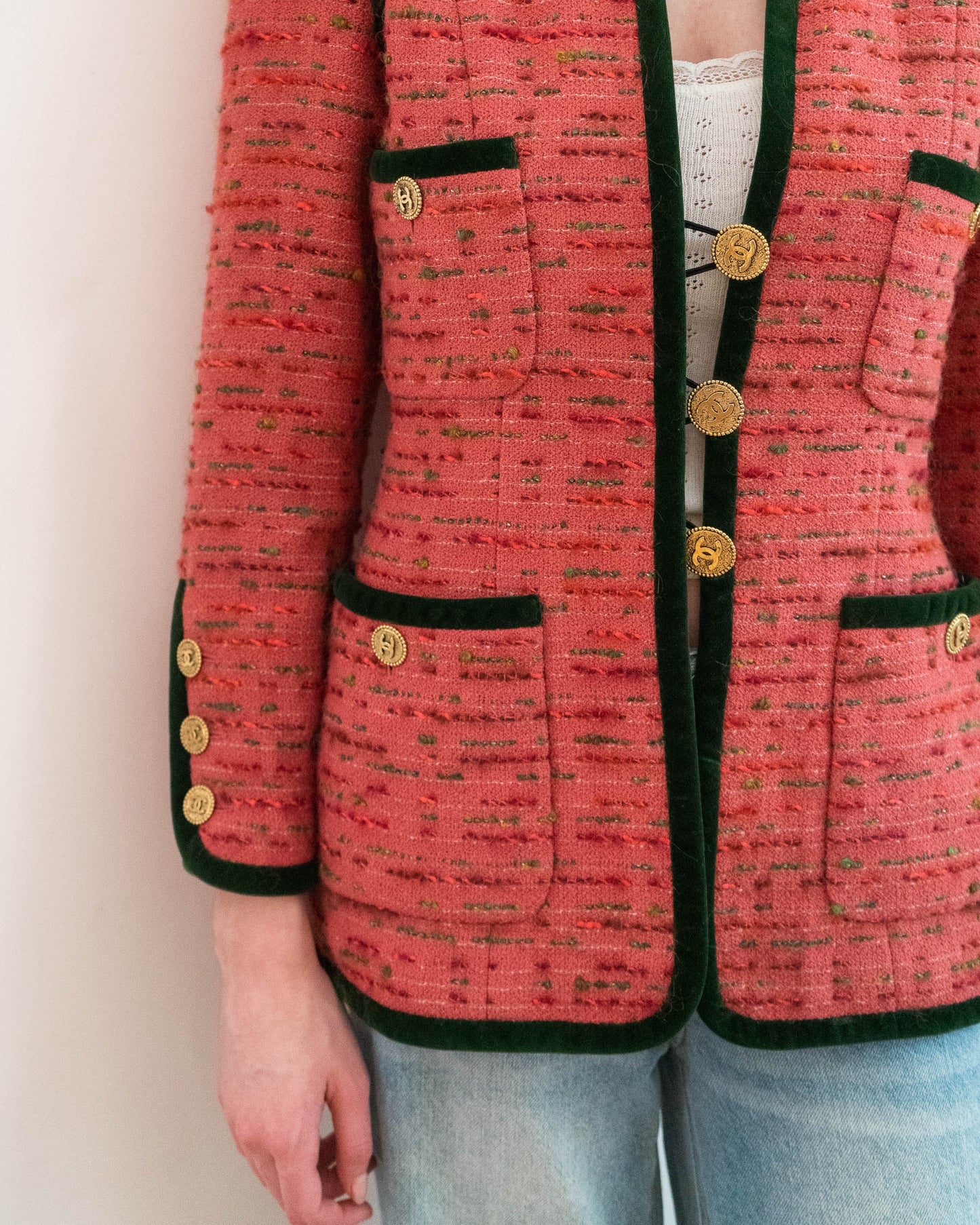 FR36-38 Chanel 1990s Classic Collarless Four Pocket Velvet Trim Pink Fantasy Tweed Jacket