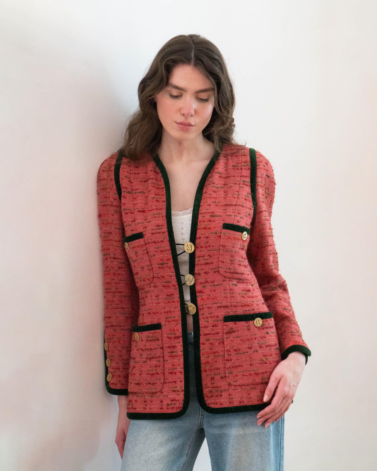 FR36-38 Chanel 1990s Classic Collarless Four Pocket Velvet Trim Pink Fantasy Tweed Jacket