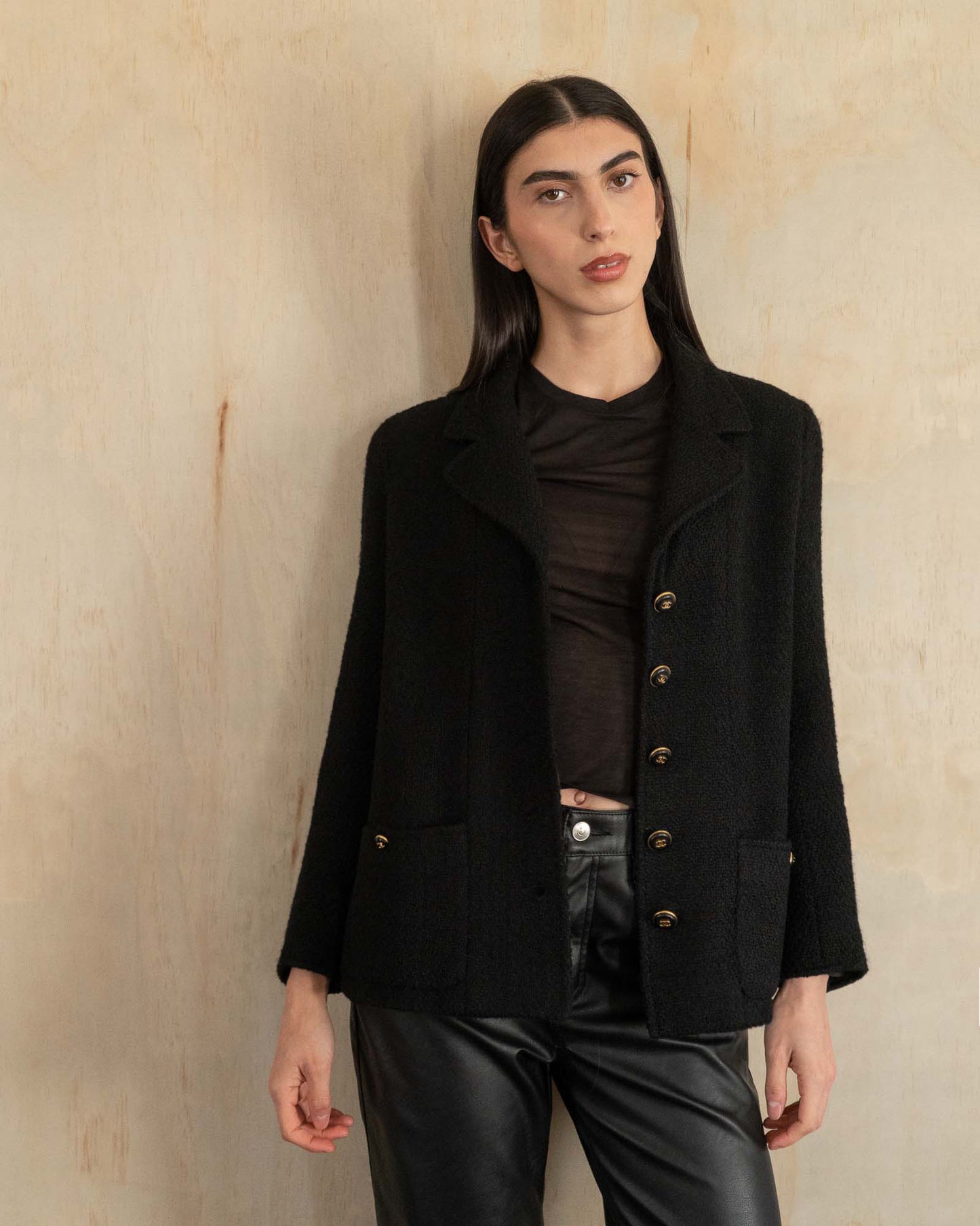 FR40-42 Chanel Fall 1995 Two Pocket Black Wool Tweed Jacket