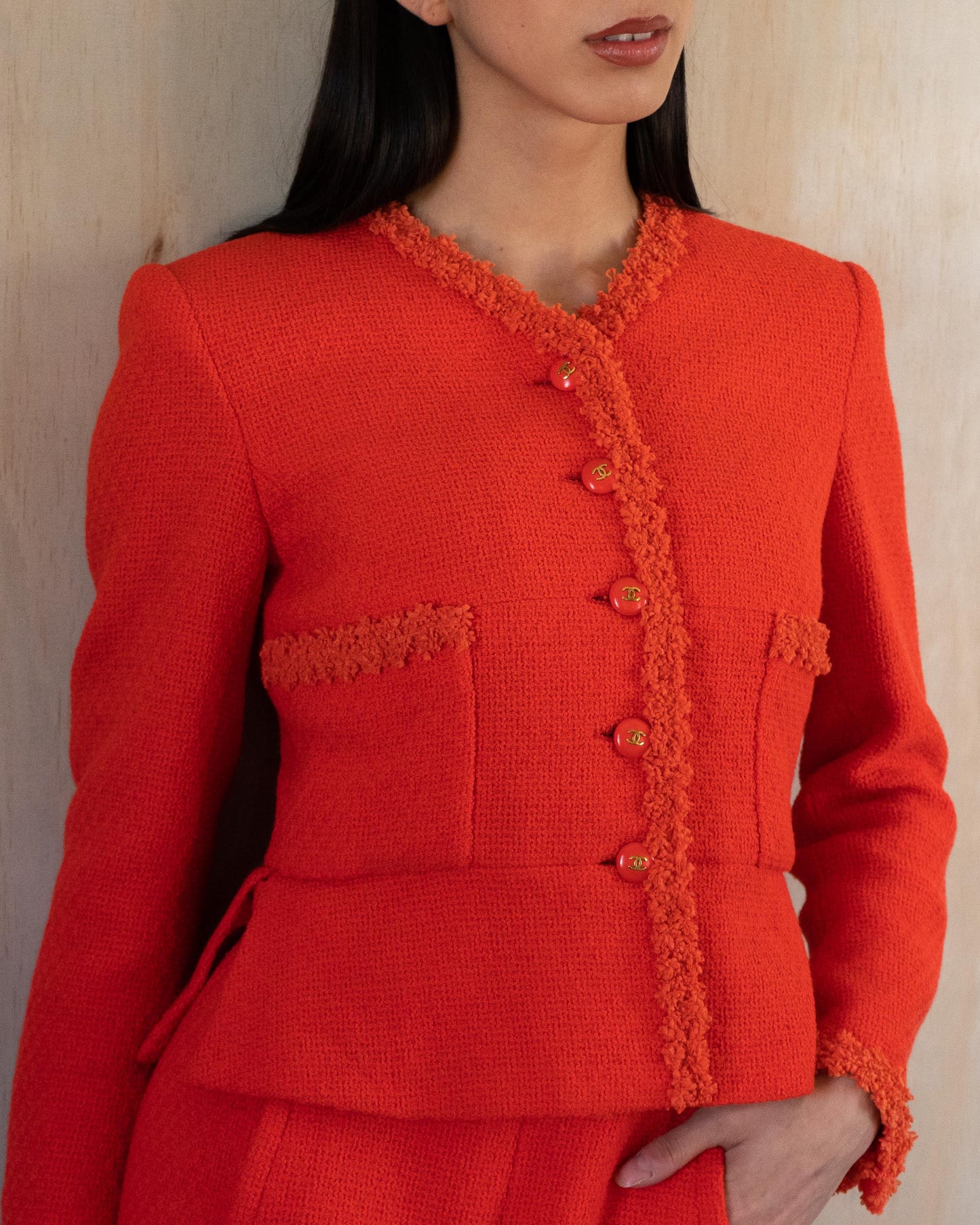 FR36-38 Rare Chanel Cruise 1995 Scarlet Red Skirt Suit