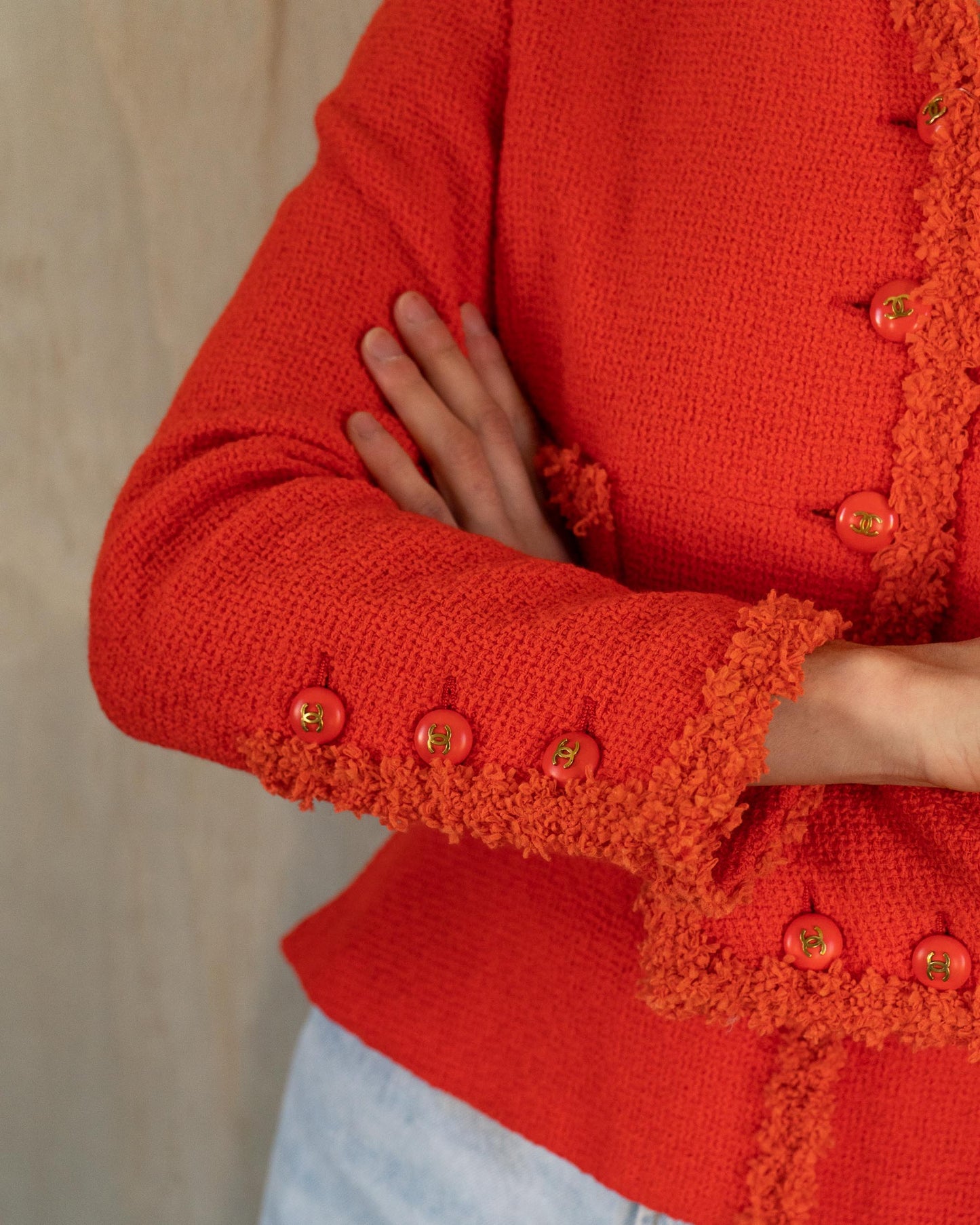 FR36-38 Rare Chanel Cruise 1995 Scarlet Red Skirt Suit