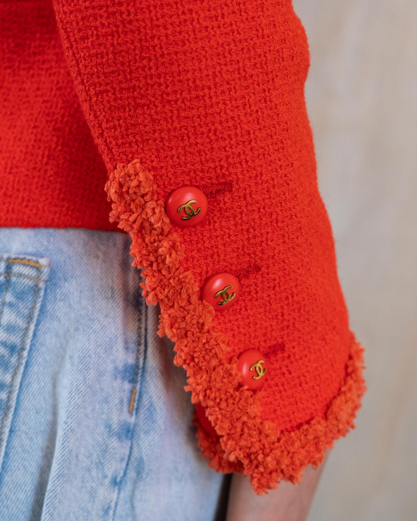 FR36-38 Rare Chanel Cruise 1995 Scarlet Red Skirt Suit