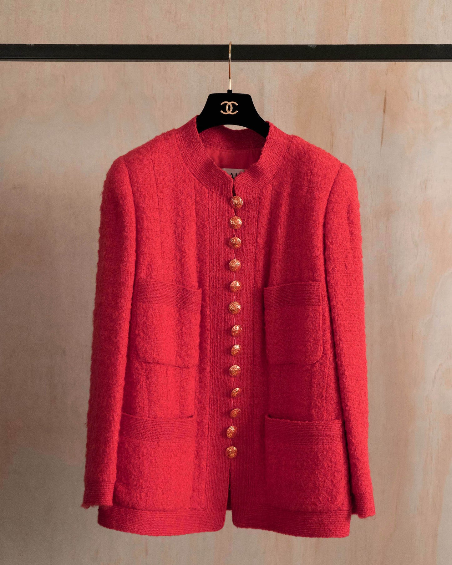 FR42-46 Rare Chanel Haute Couture Fall 1992 Timeless Four Pocket Red Tweed Jacket