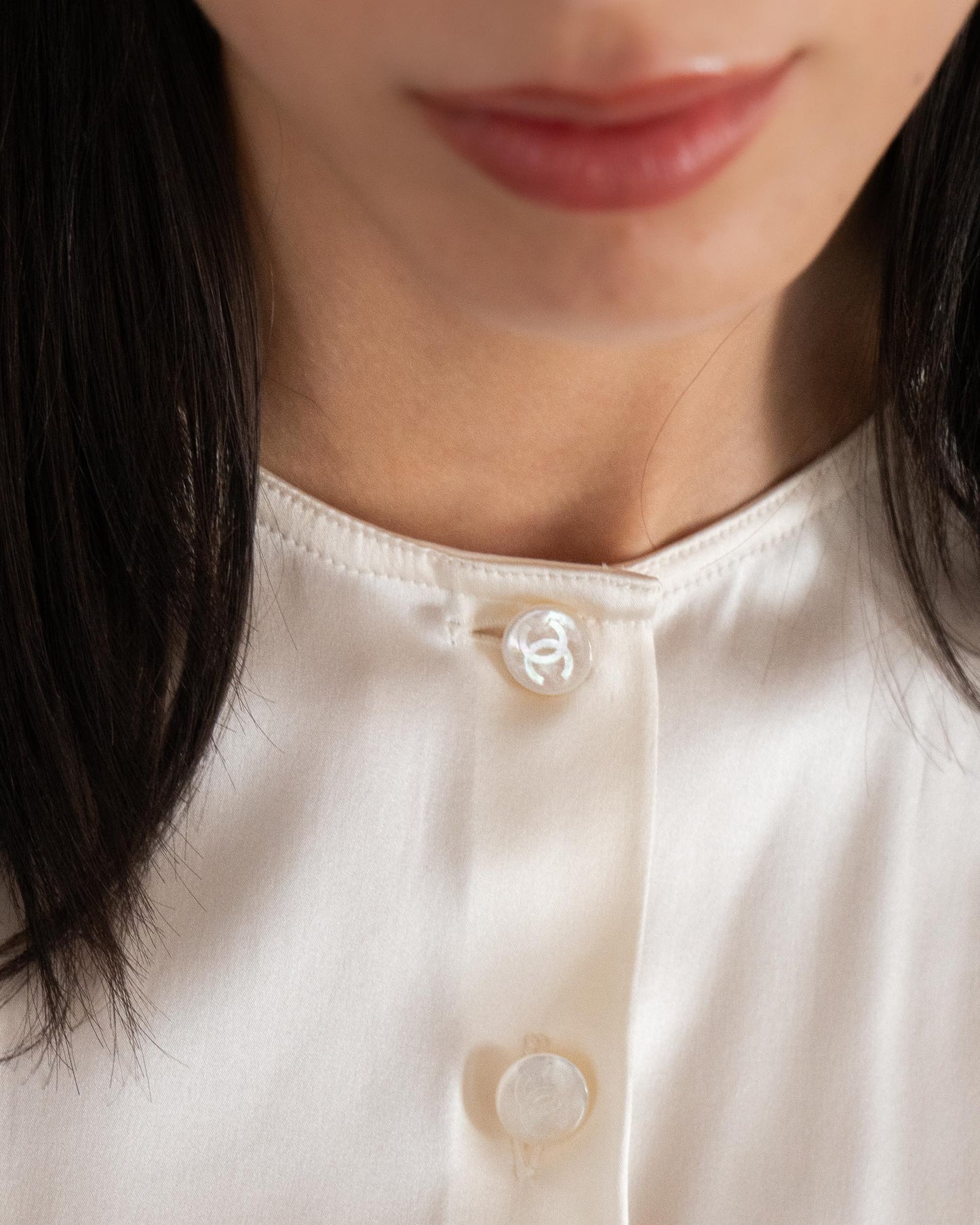 FR34-36 Chanel Cruise 1996 Sleeveless Ivory Silk Top - New With Tags