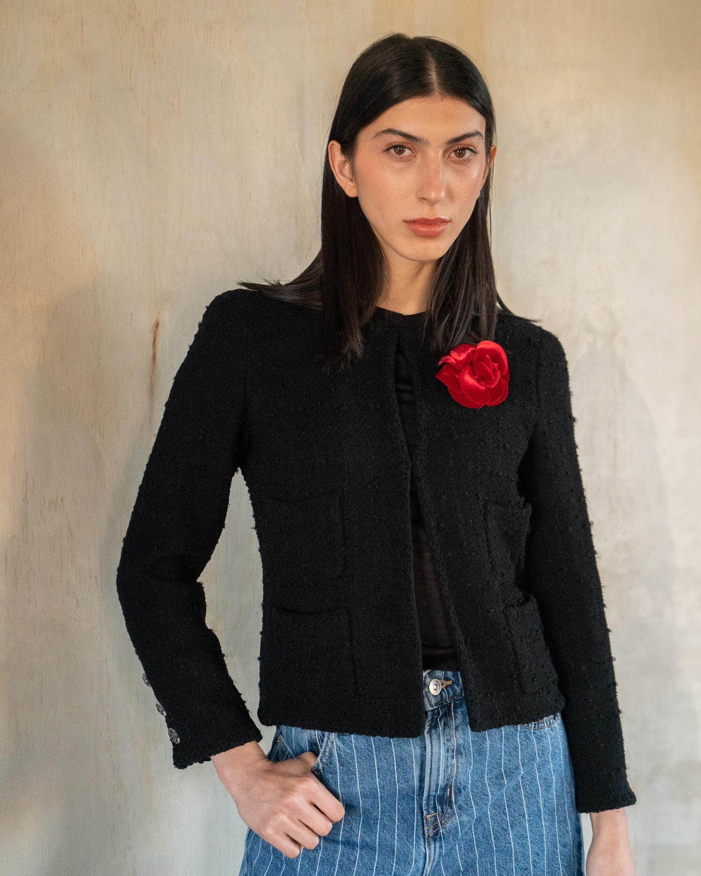 FR34-36 Chanel Fall 2009 Timeless Classic Collarless Four Pocket Black Tweed Jacket